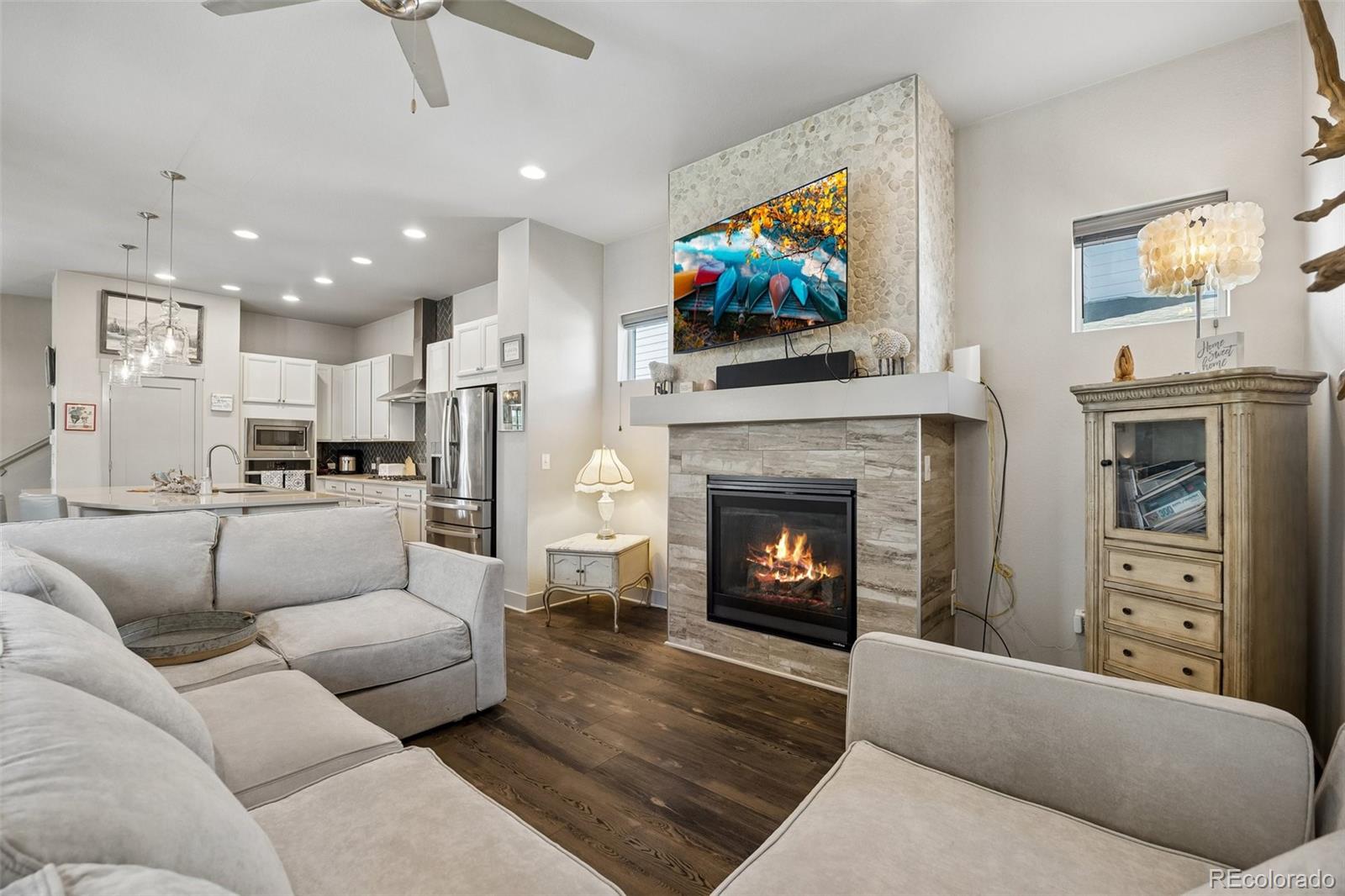 MLS Image #16 for 21463 e 59th place,aurora, Colorado