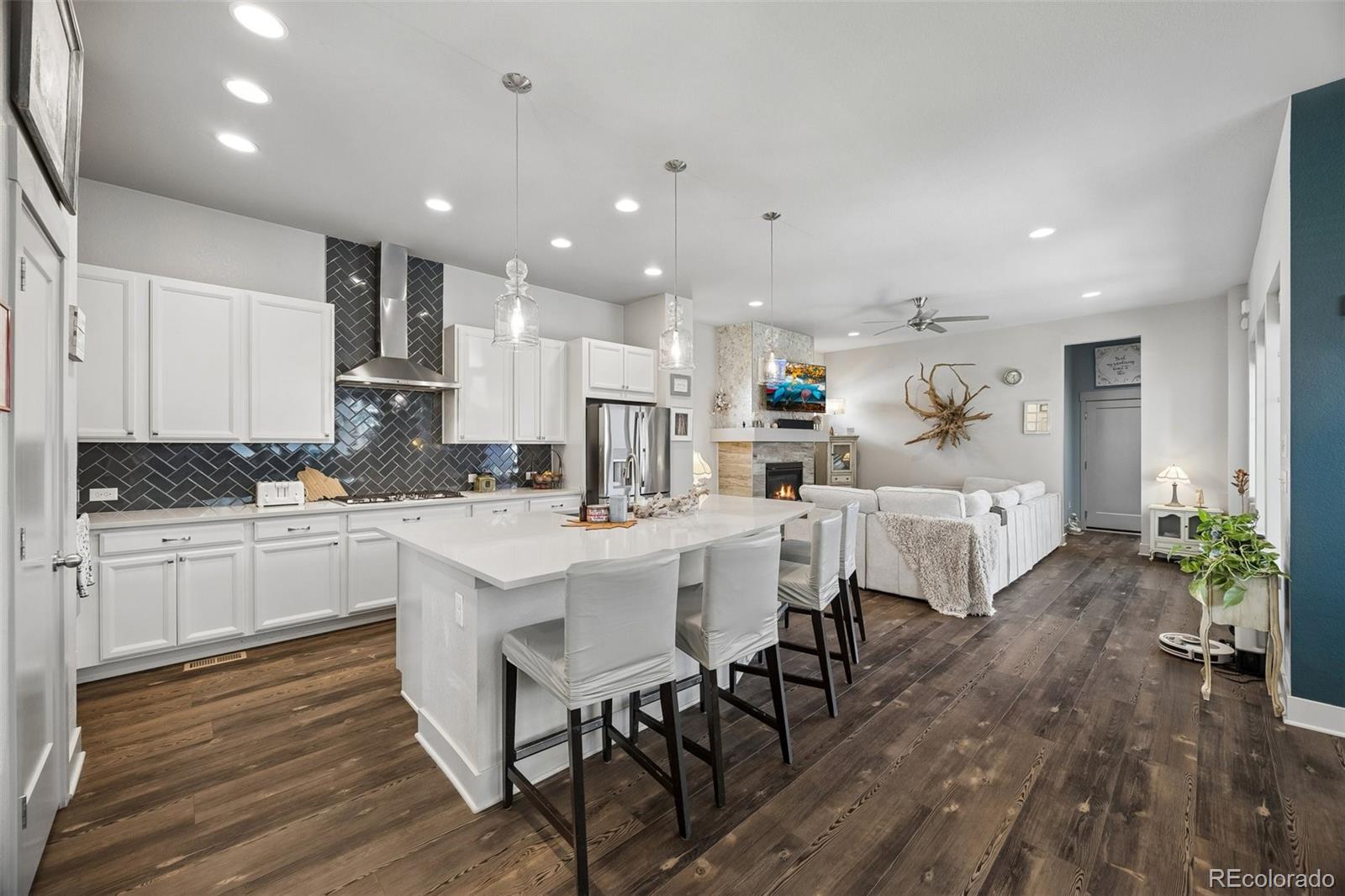 MLS Image #4 for 21463 e 59th place,aurora, Colorado