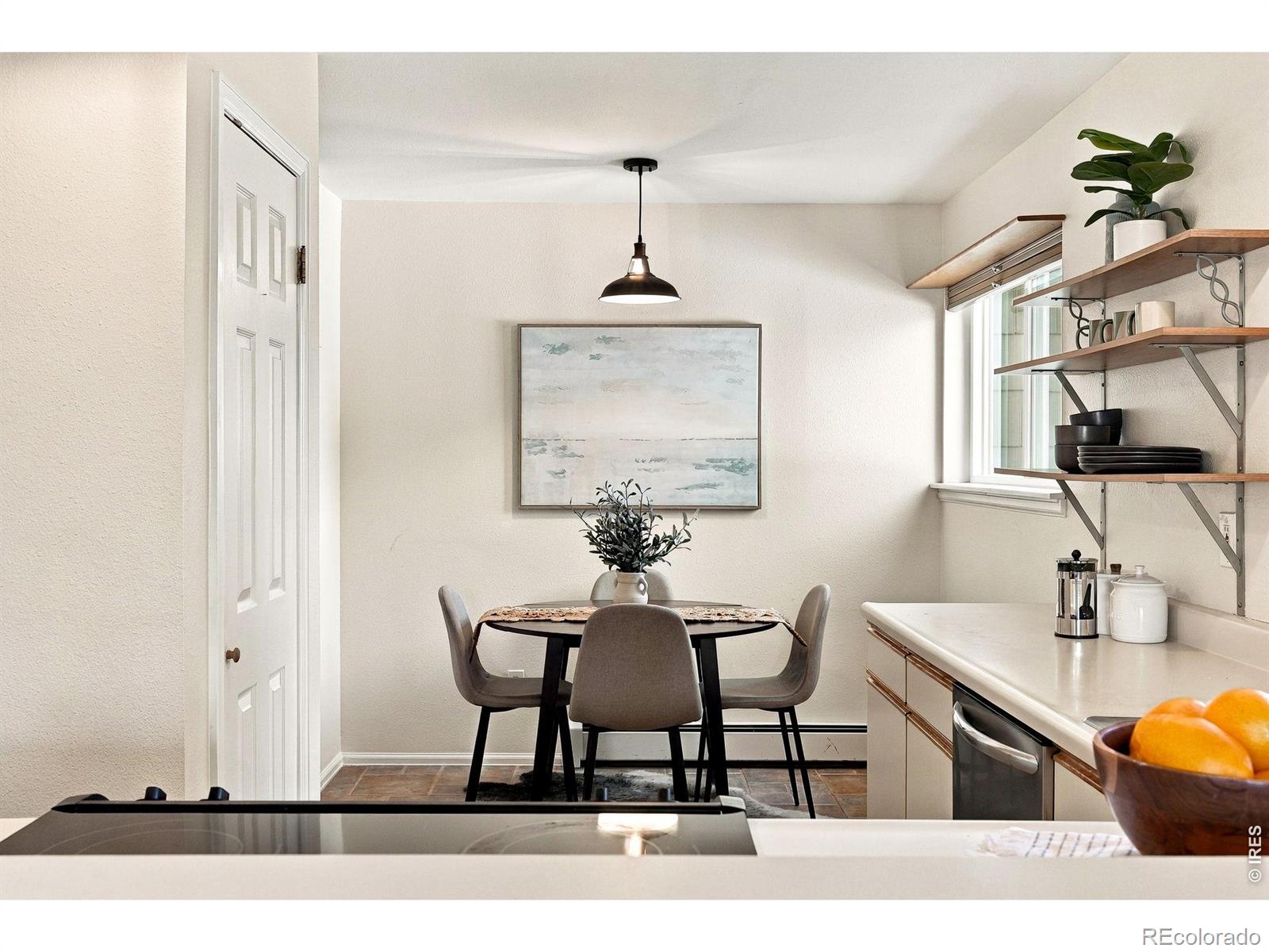 MLS Image #10 for 6822  countryside lane,niwot, Colorado