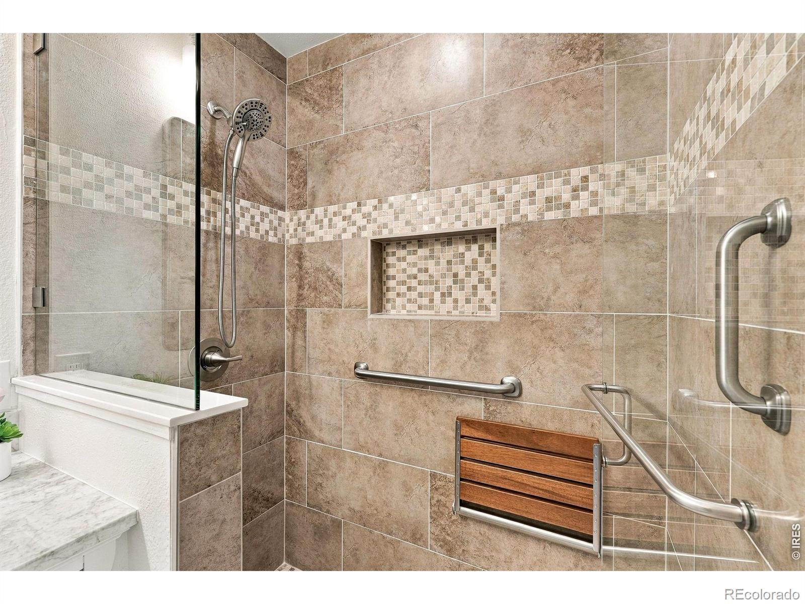 MLS Image #21 for 6822  countryside lane,niwot, Colorado