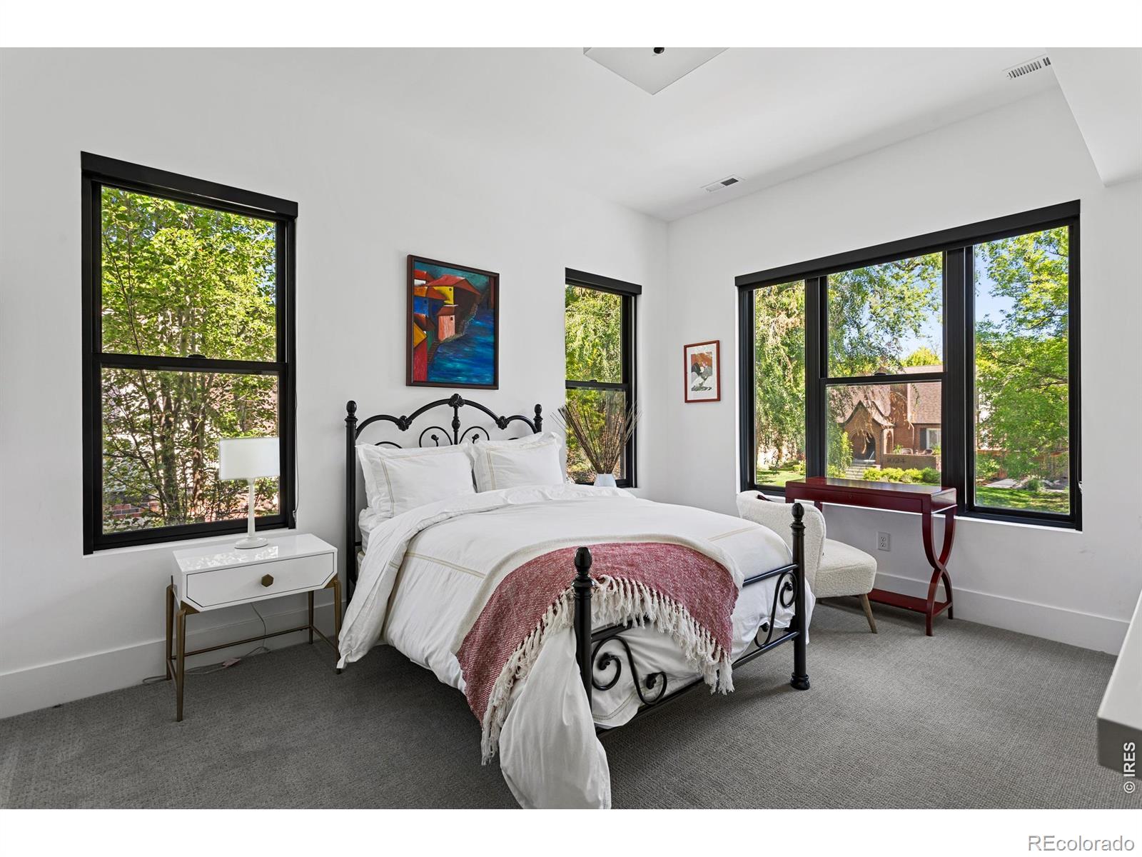 MLS Image #11 for 1035 s columbine street,denver, Colorado