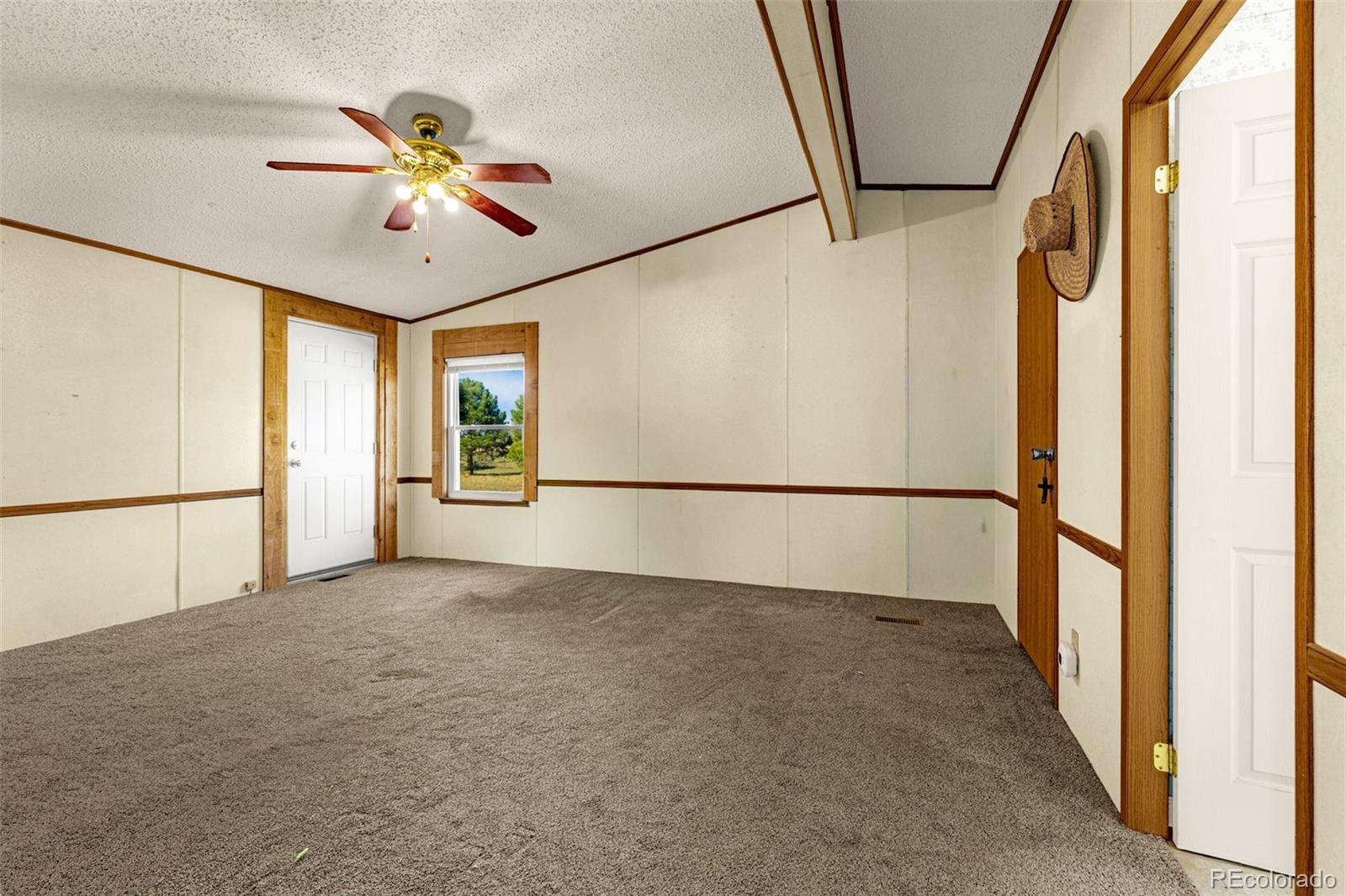 MLS Image #5 for 5505  prospero road,peyton, Colorado
