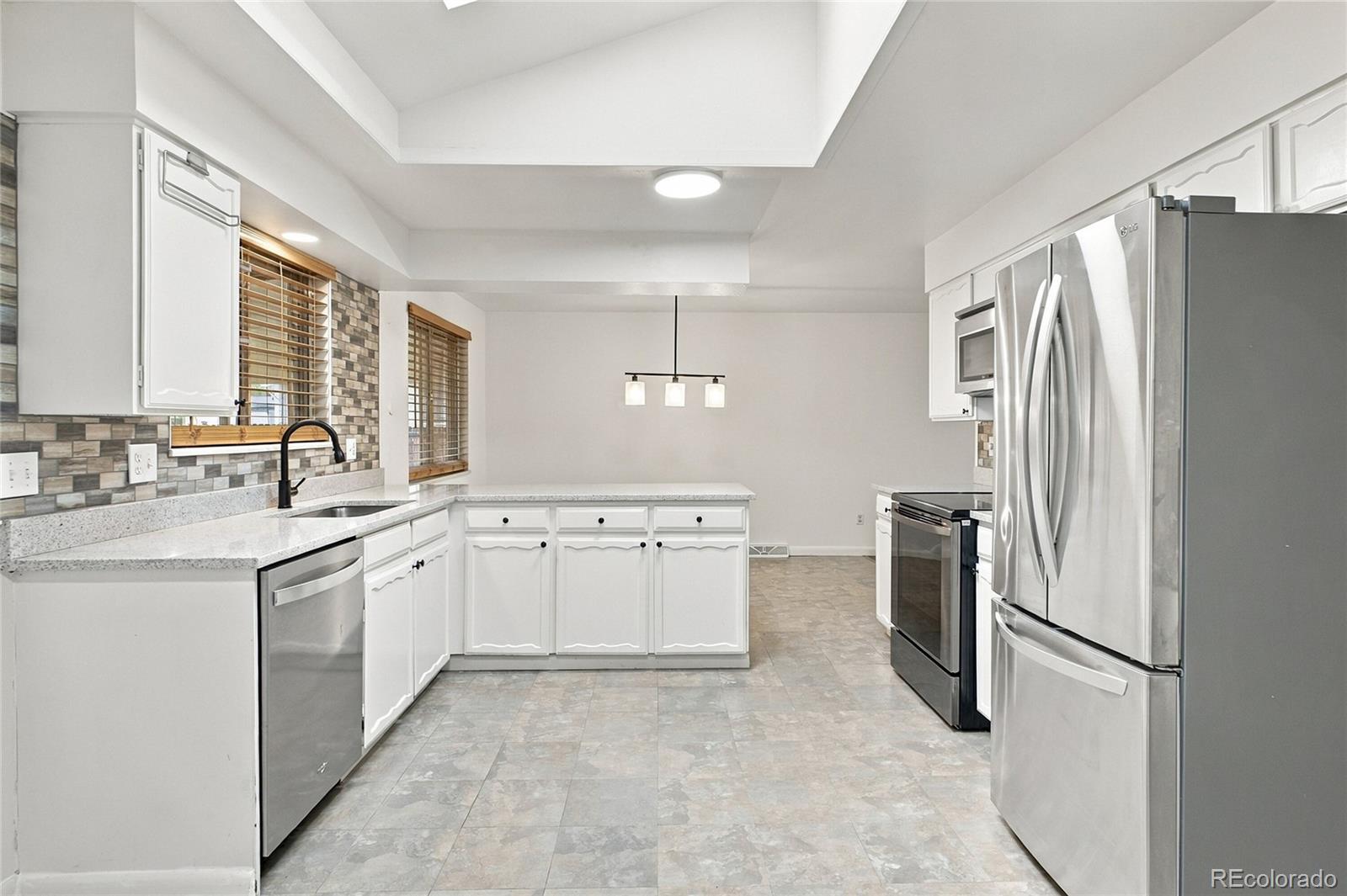 MLS Image #6 for 8397  yarrow court,arvada, Colorado