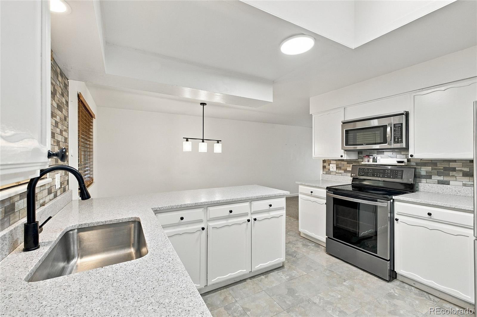 MLS Image #9 for 8397  yarrow court,arvada, Colorado