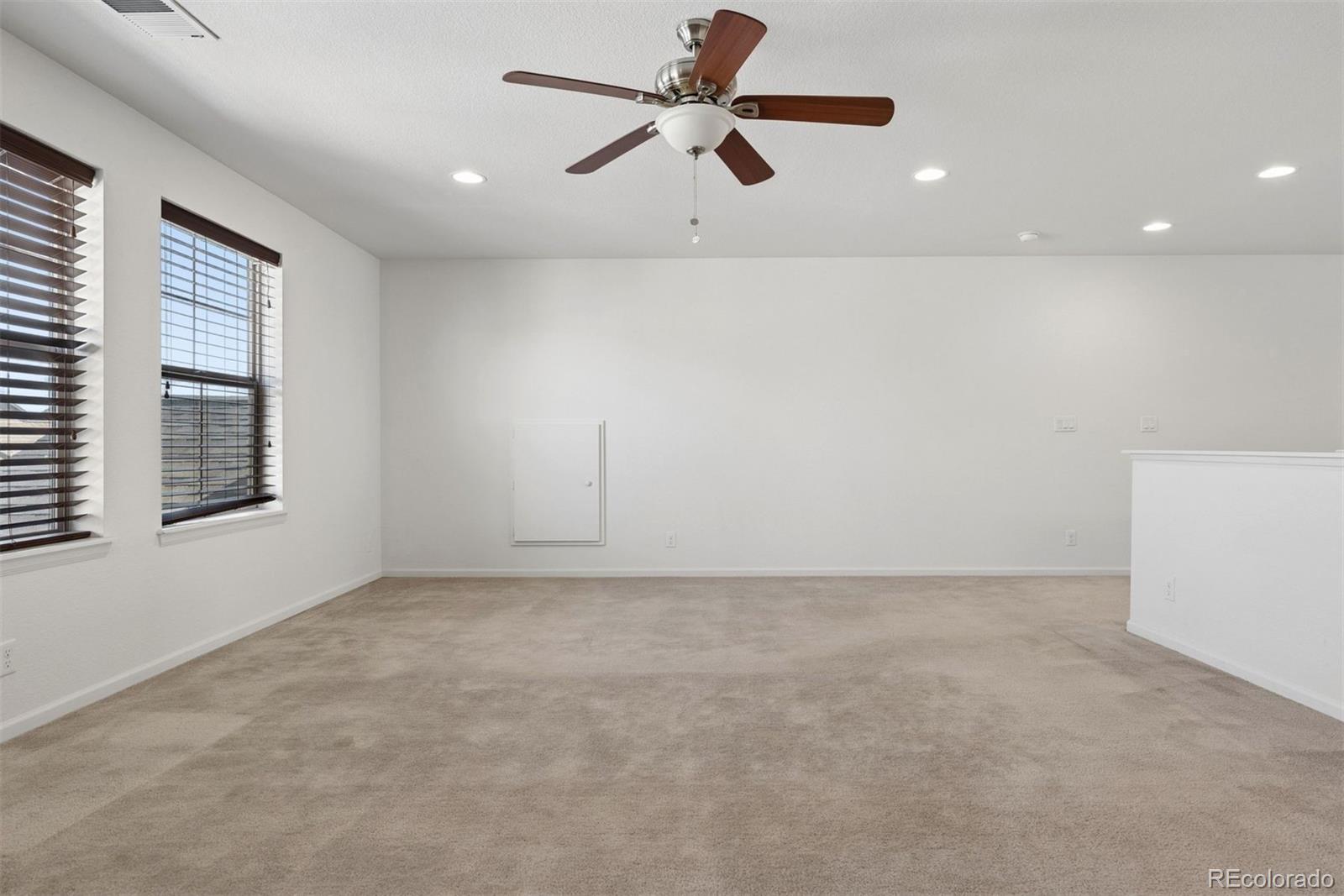 MLS Image #30 for 19539 e 52nd avenue,denver, Colorado