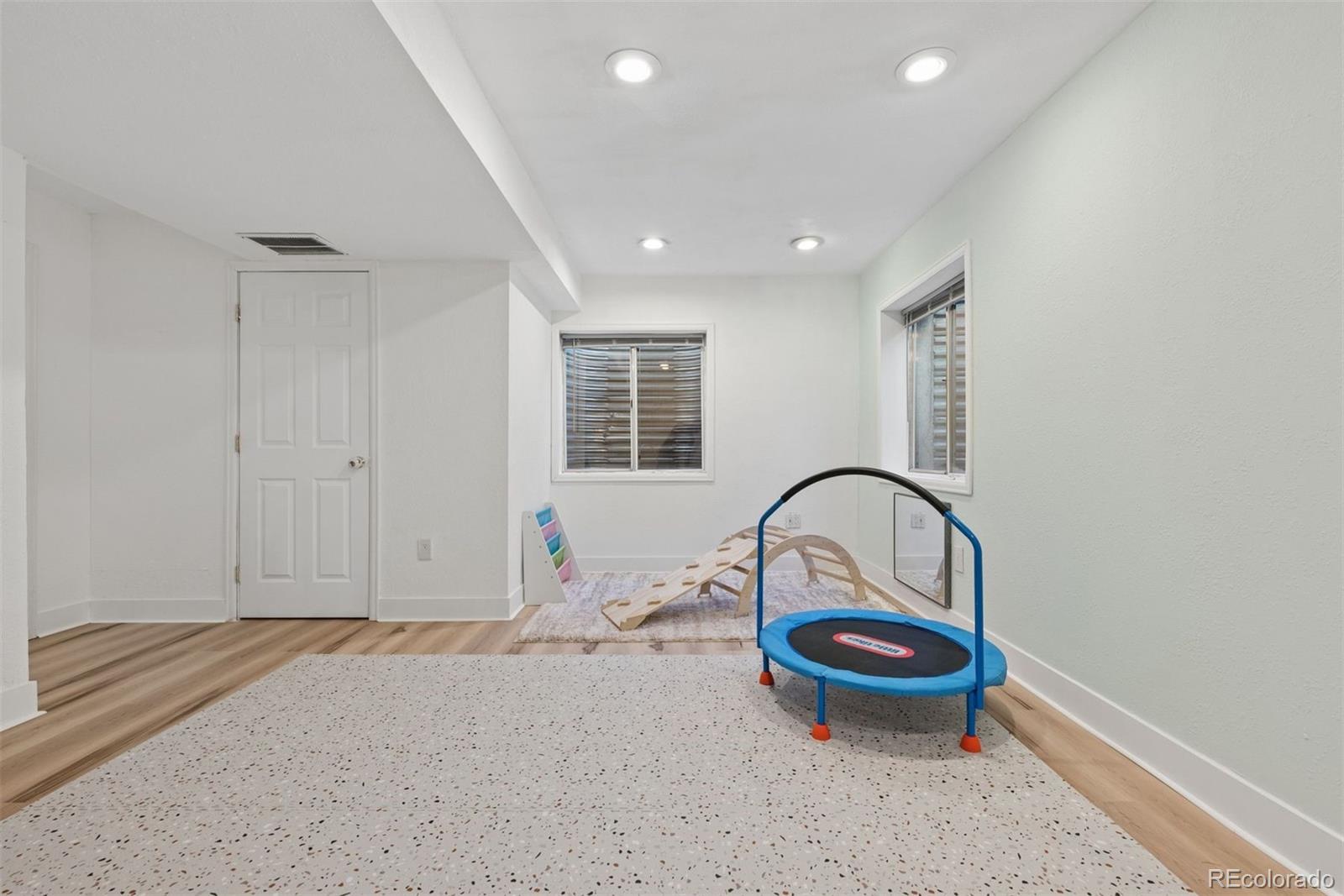 MLS Image #32 for 9867  castle ridge circle,highlands ranch, Colorado