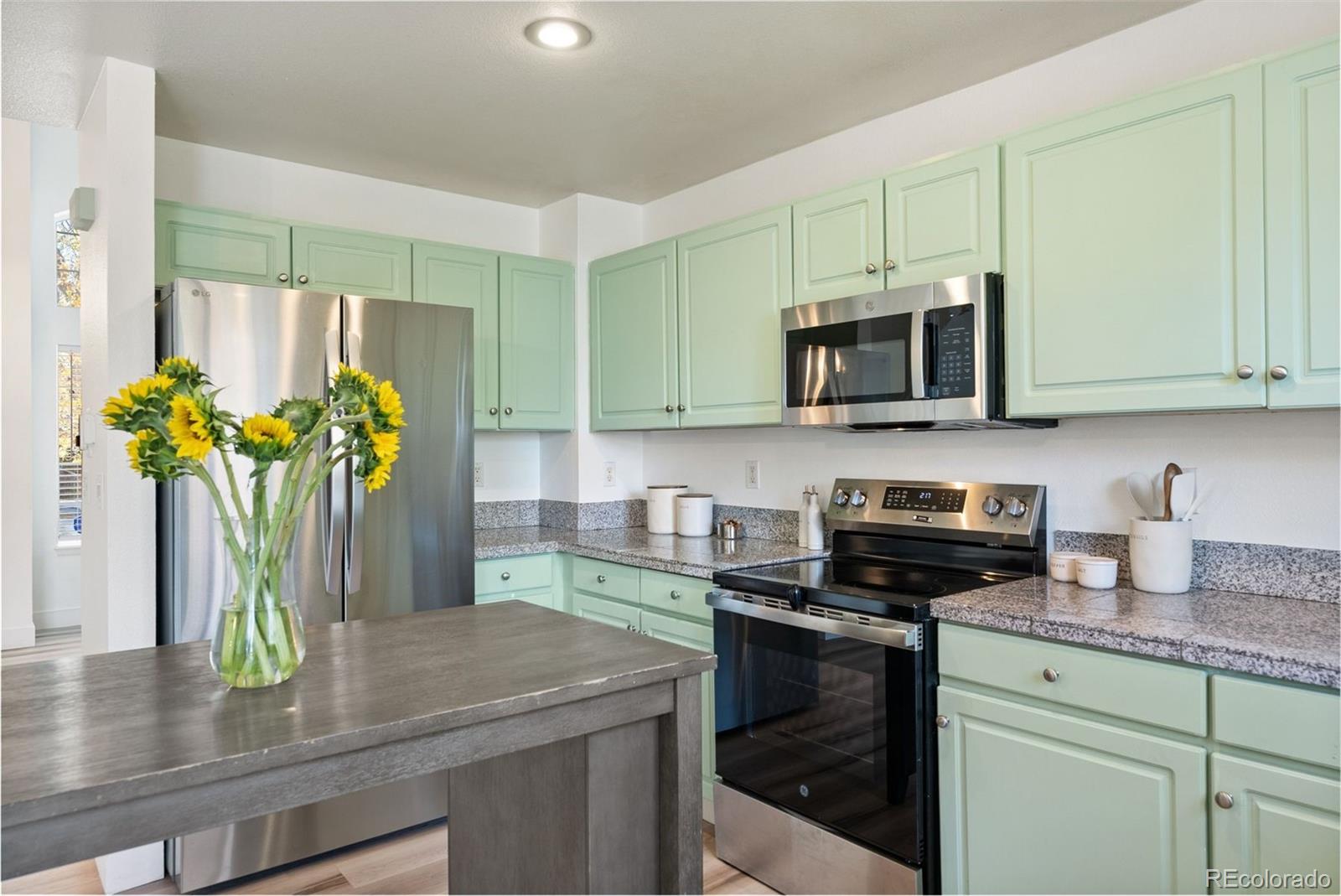 MLS Image #7 for 9867  castle ridge circle,highlands ranch, Colorado