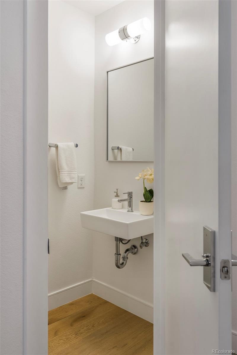 MLS Image #6 for 705 s logan street,denver, Colorado