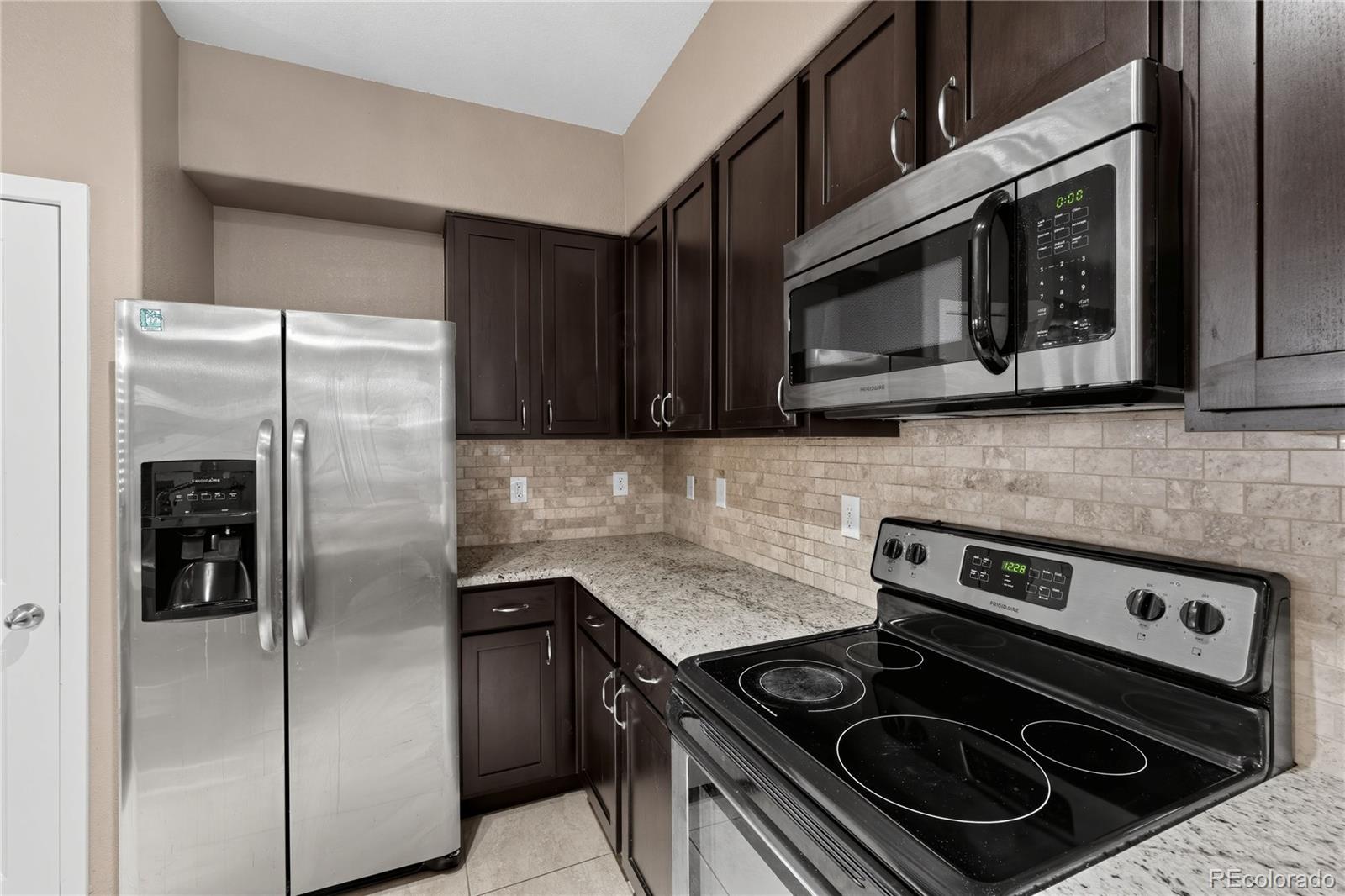 MLS Image #8 for 3611 s perth circle,aurora, Colorado