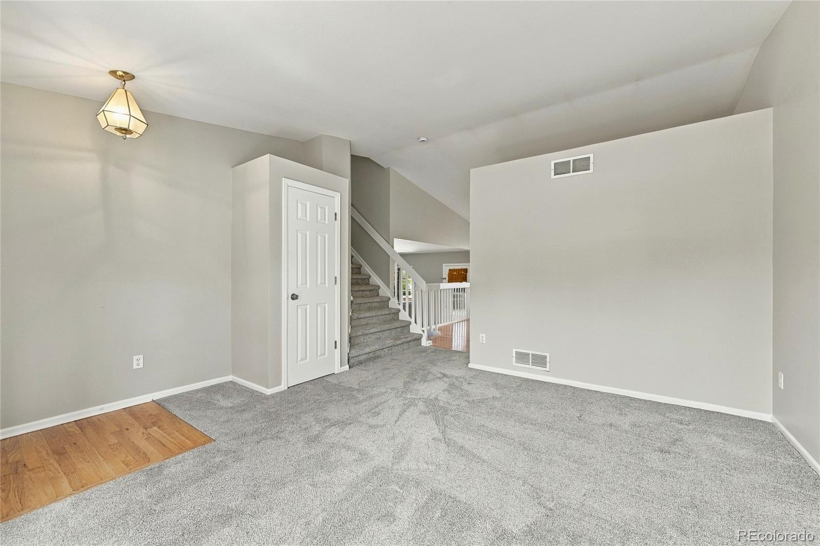 MLS Image #3 for 9871  castle ridge circle,highlands ranch, Colorado