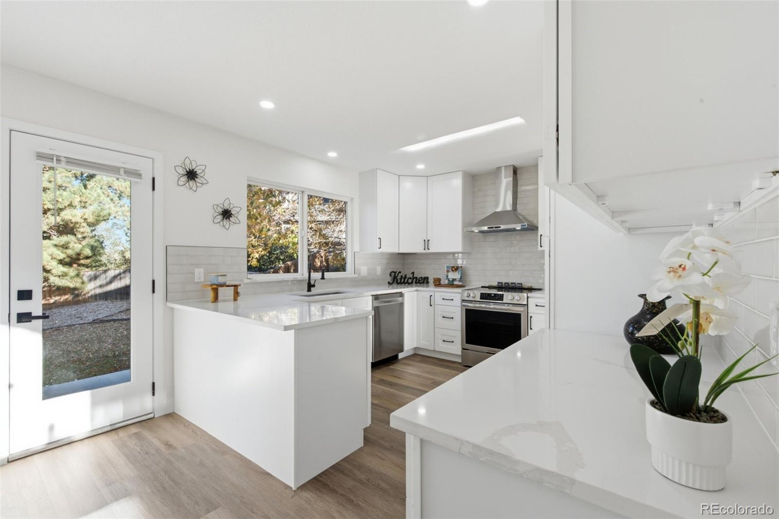 MLS Image #5 for 1715  hermosa drive,highlands ranch, Colorado