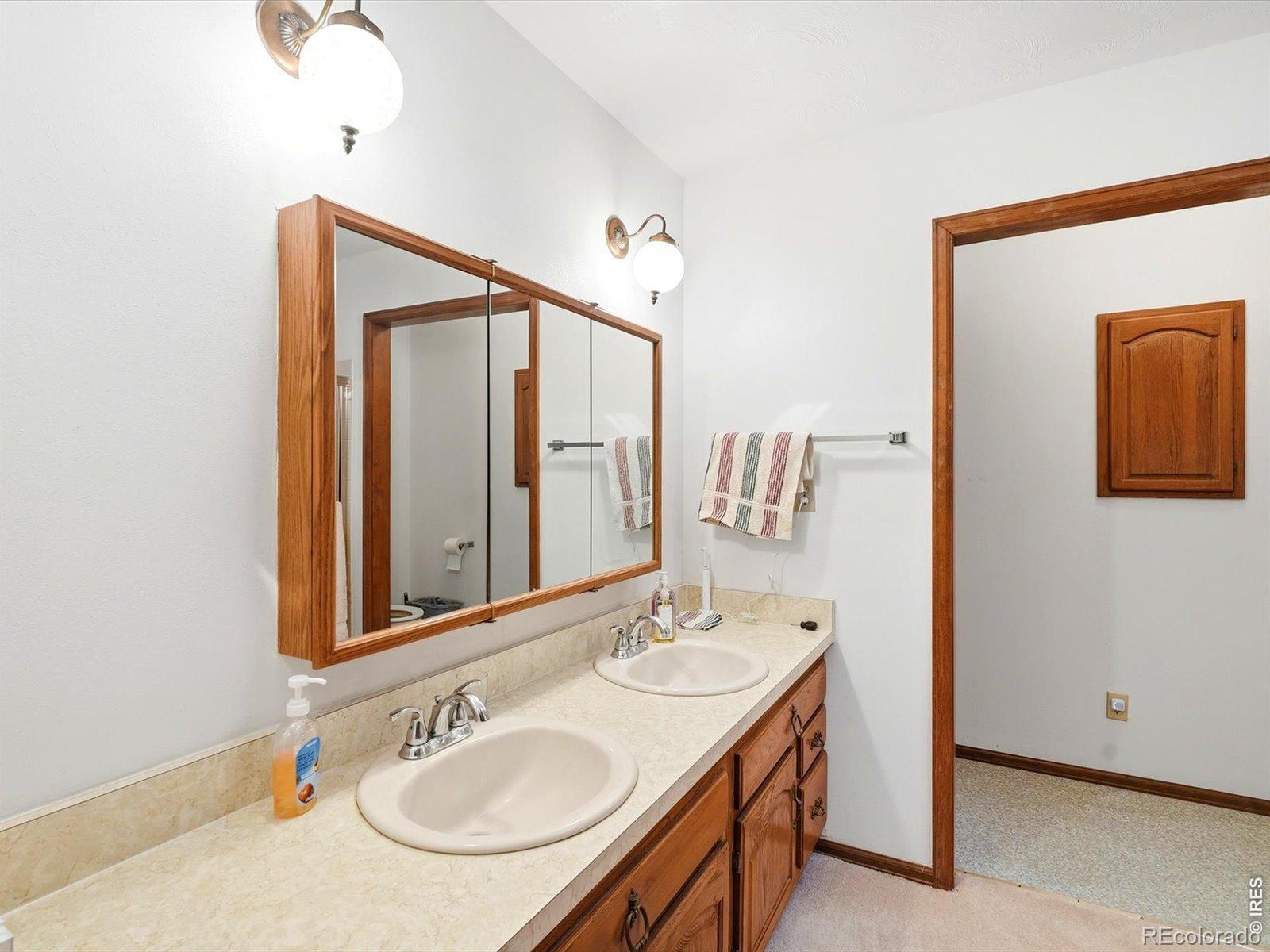 MLS Image #14 for 2212  blue mountain avenue,berthoud, Colorado