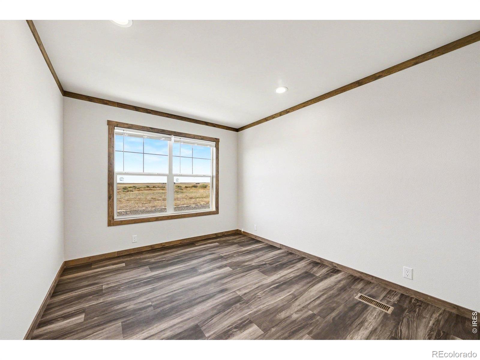 MLS Image #21 for 45009  county road 80 ,briggsdale, Colorado