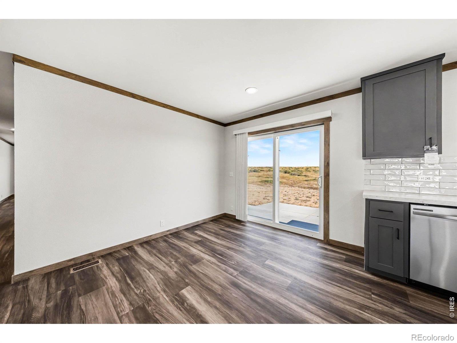 MLS Image #9 for 45009  county road 80 ,briggsdale, Colorado
