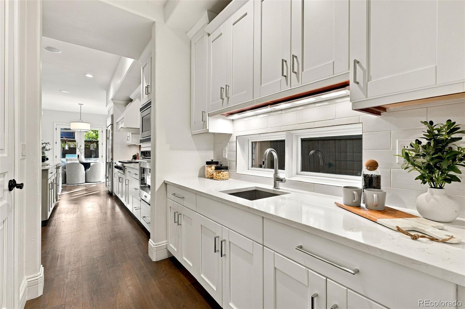 MLS Image #13 for 5130 e 1st avenue,denver, Colorado