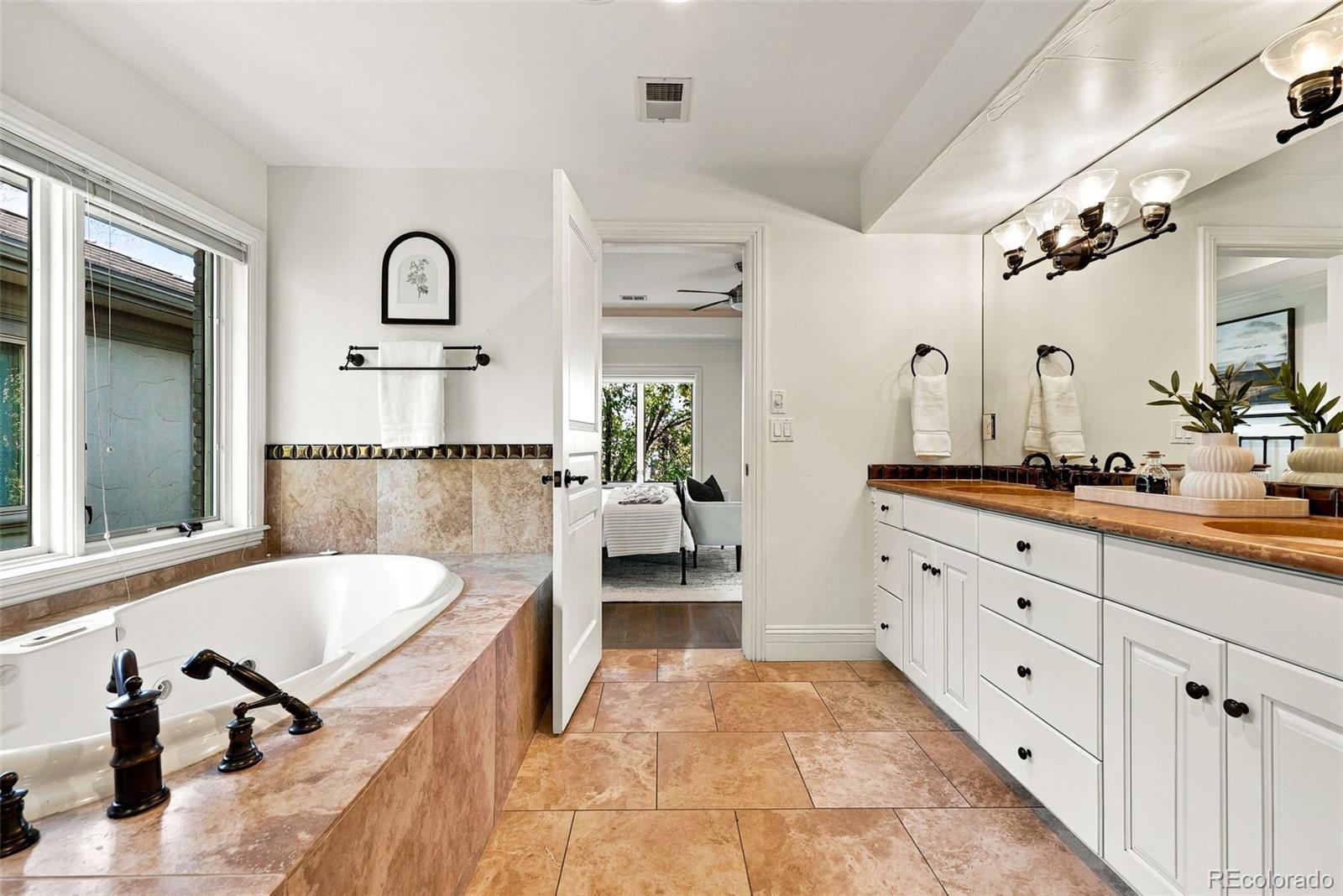 MLS Image #26 for 5130 e 1st avenue,denver, Colorado