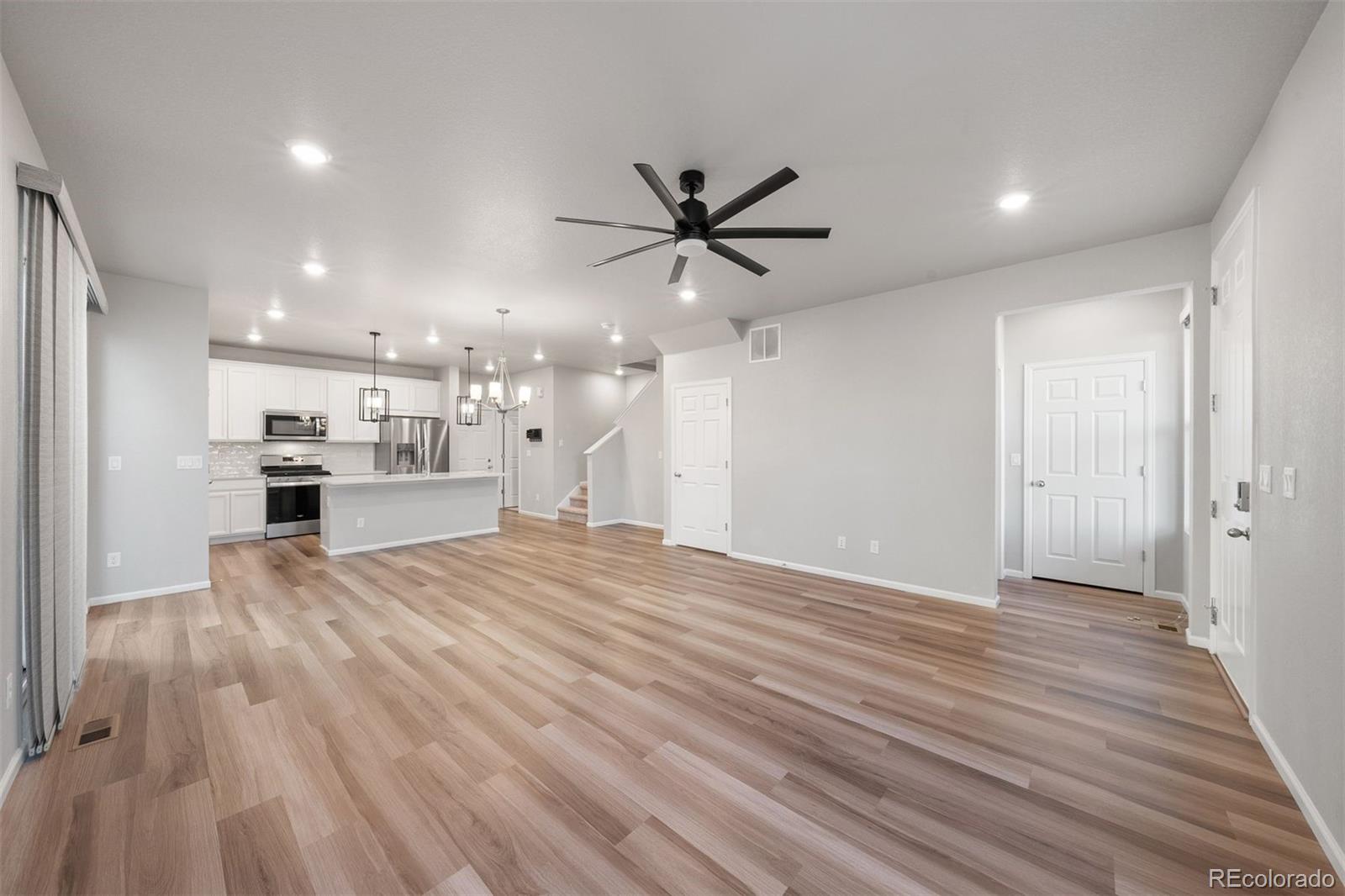 MLS Image #3 for 387  courtfield way,castle pines, Colorado