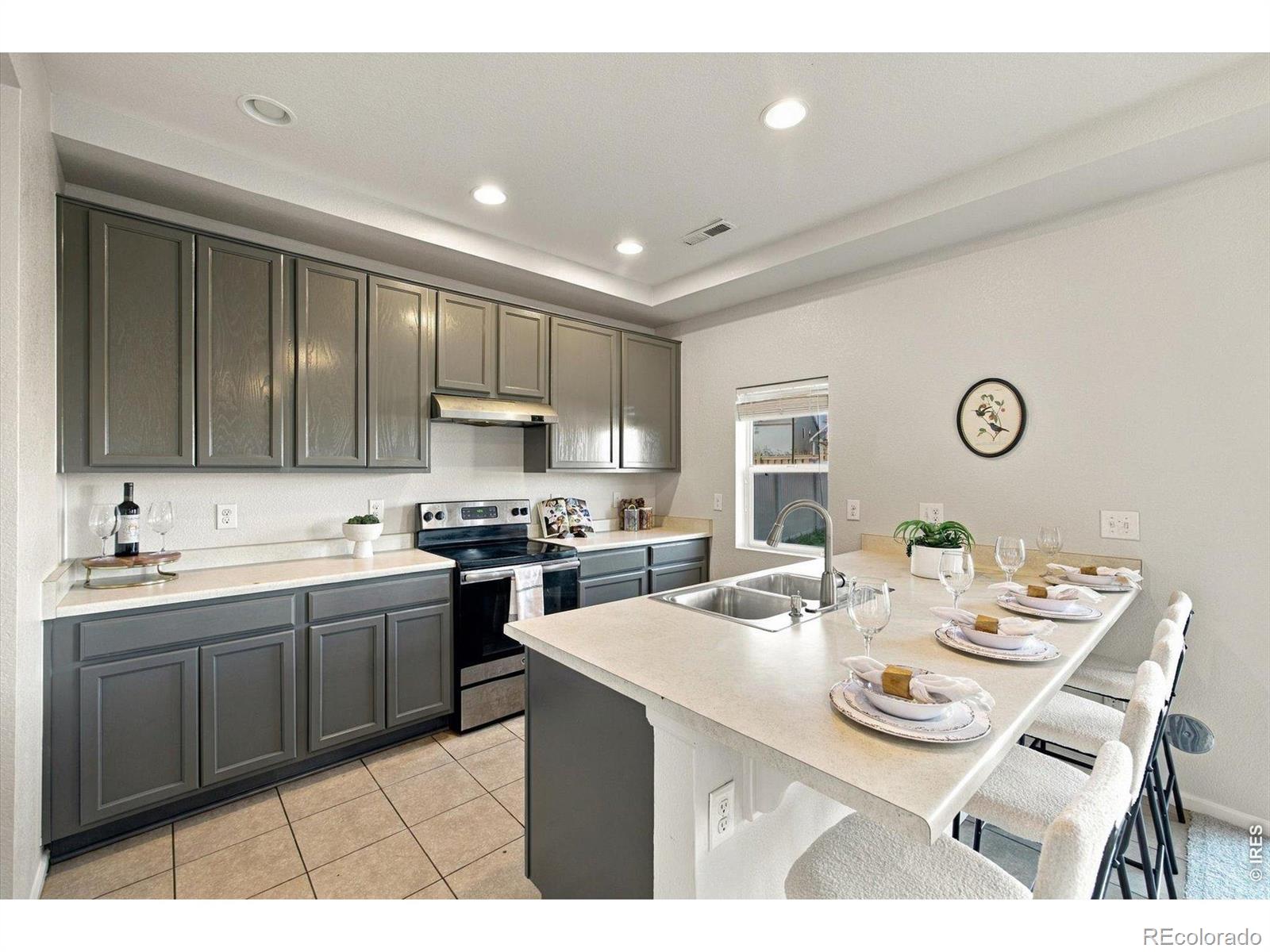 MLS Image #12 for 18931 e 55th avenue,denver, Colorado