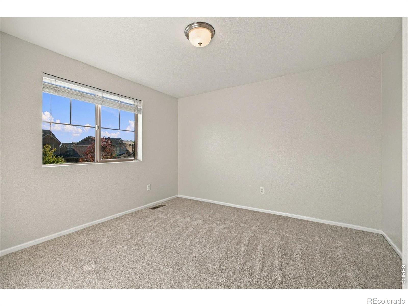 MLS Image #21 for 18931 e 55th avenue,denver, Colorado