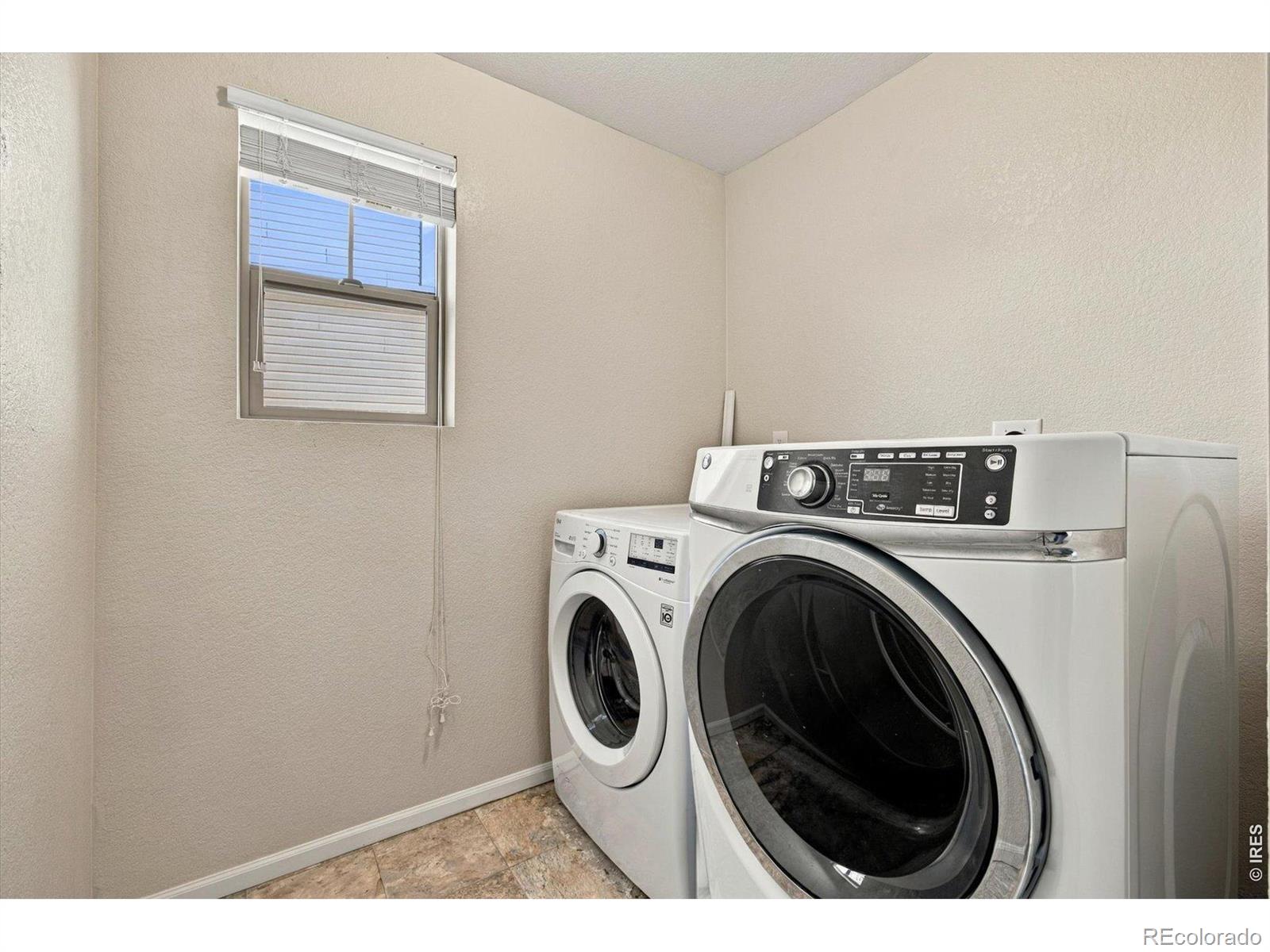 MLS Image #23 for 18931 e 55th avenue,denver, Colorado