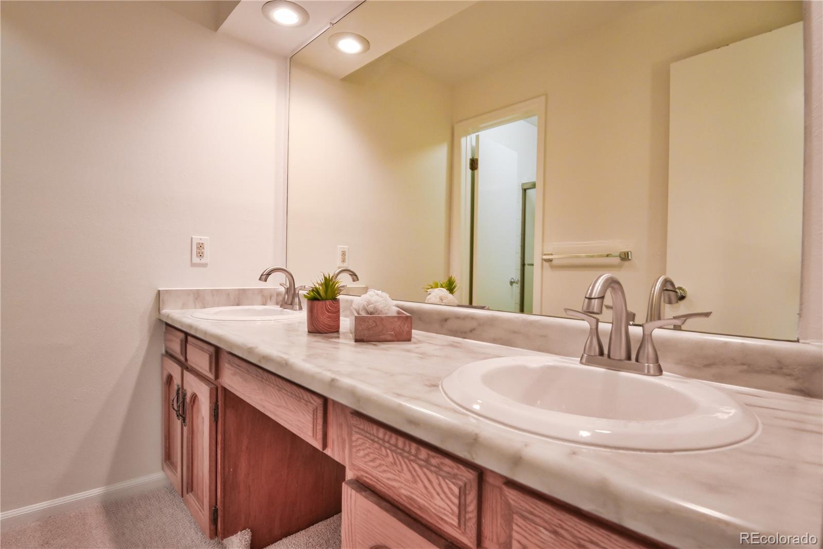 MLS Image #26 for 5522 s rifle street,centennial, Colorado