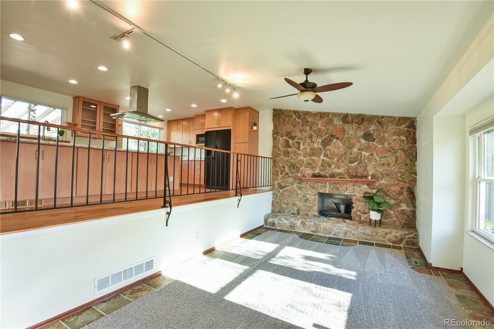 MLS Image #4 for 5522 s rifle street,centennial, Colorado