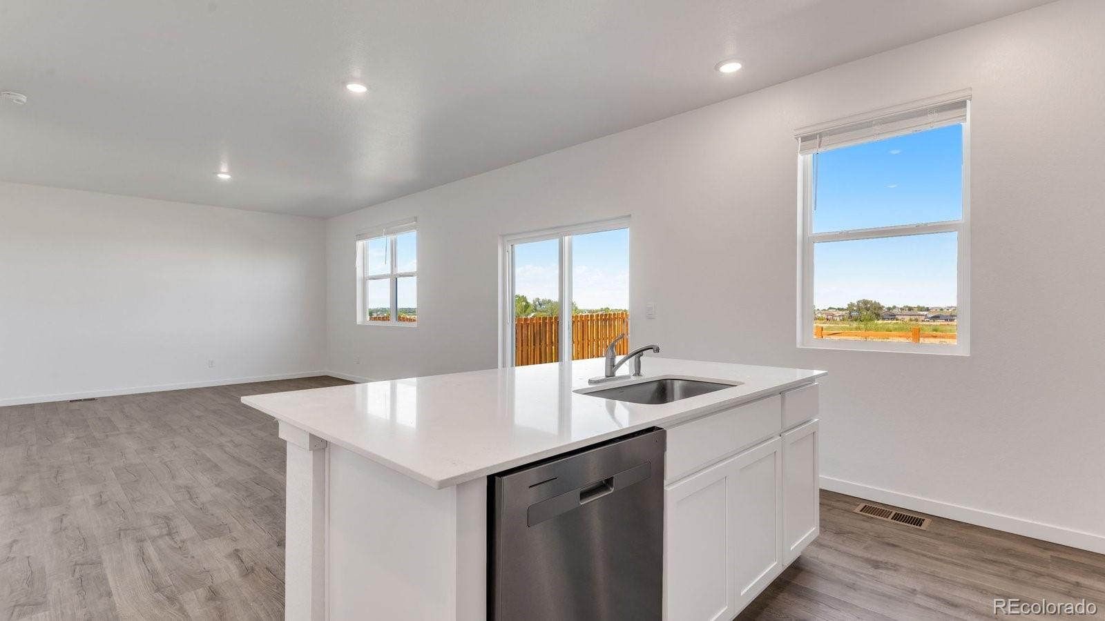 MLS Image #13 for 7326  27th street,greeley, Colorado