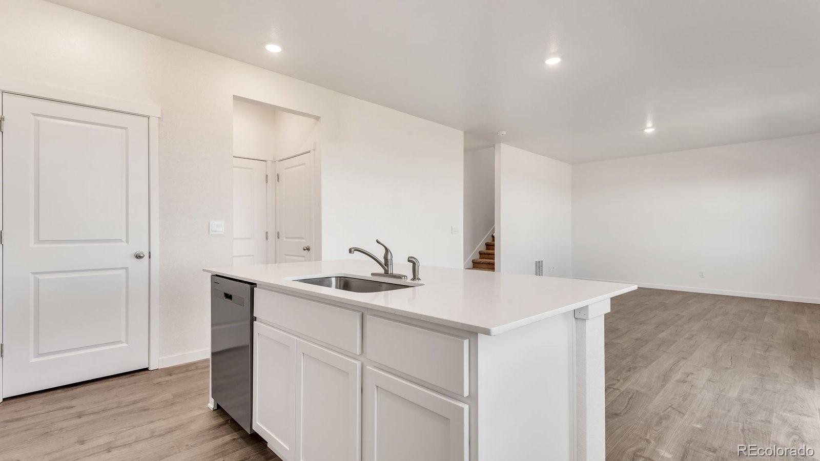 MLS Image #14 for 7326  27th street,greeley, Colorado