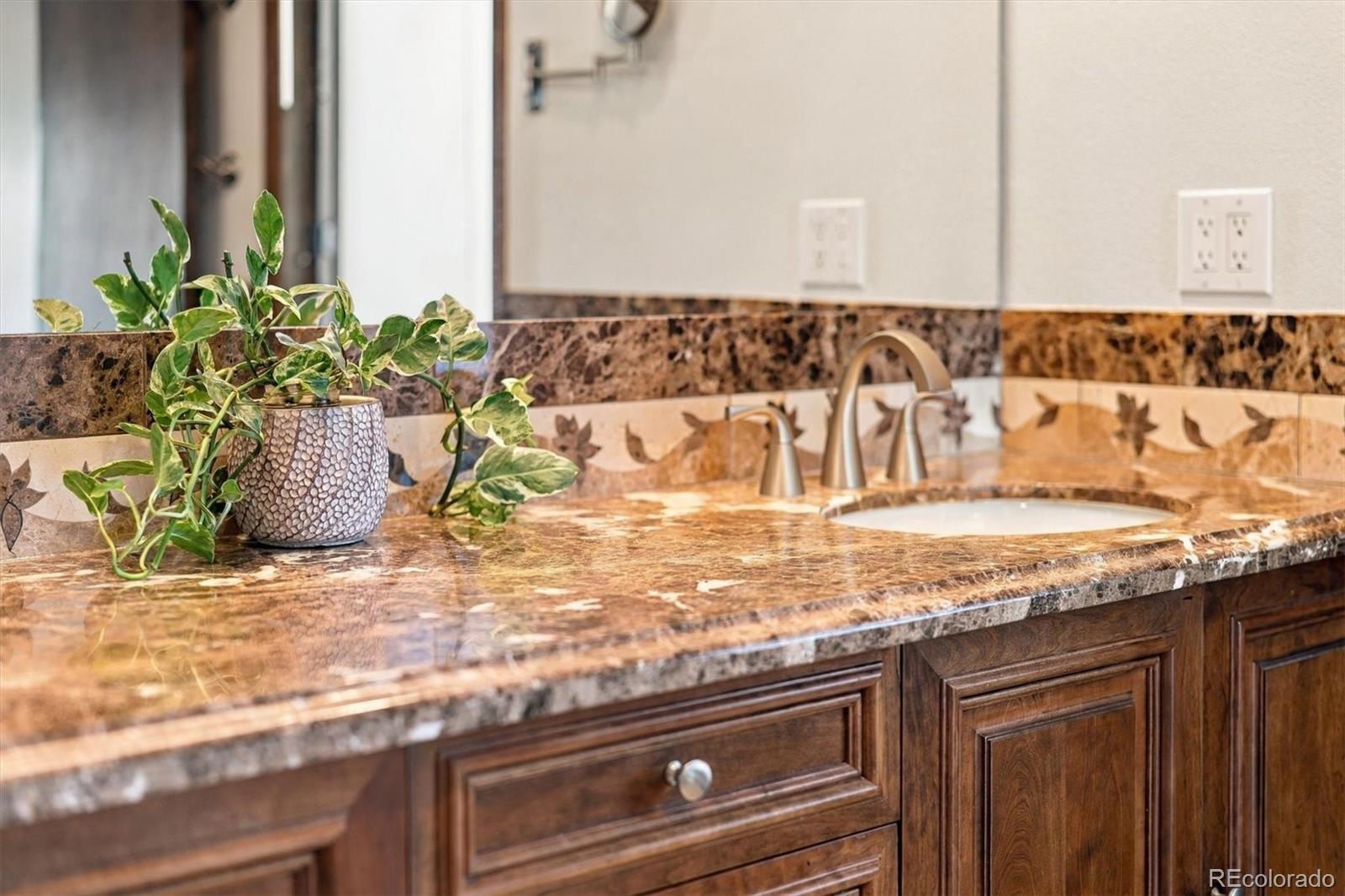 MLS Image #23 for 9275 w 73rd avenue,arvada, Colorado