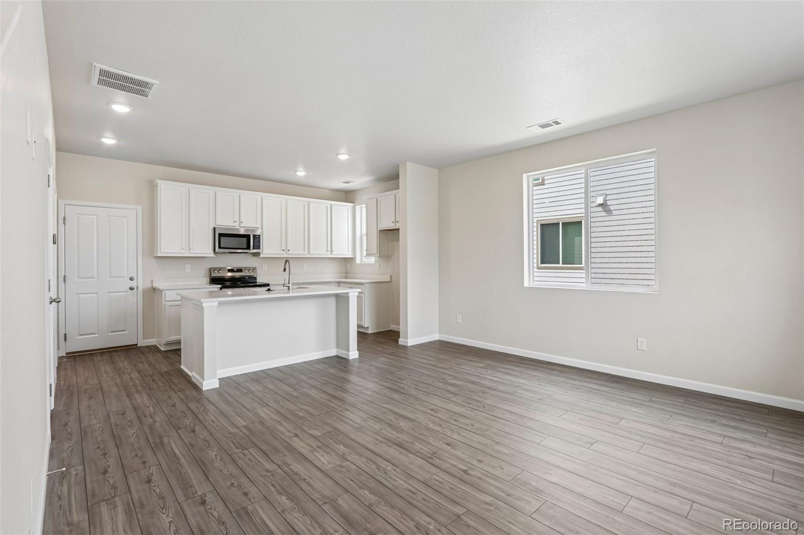 MLS Image #3 for 1486  coral place,longmont, Colorado