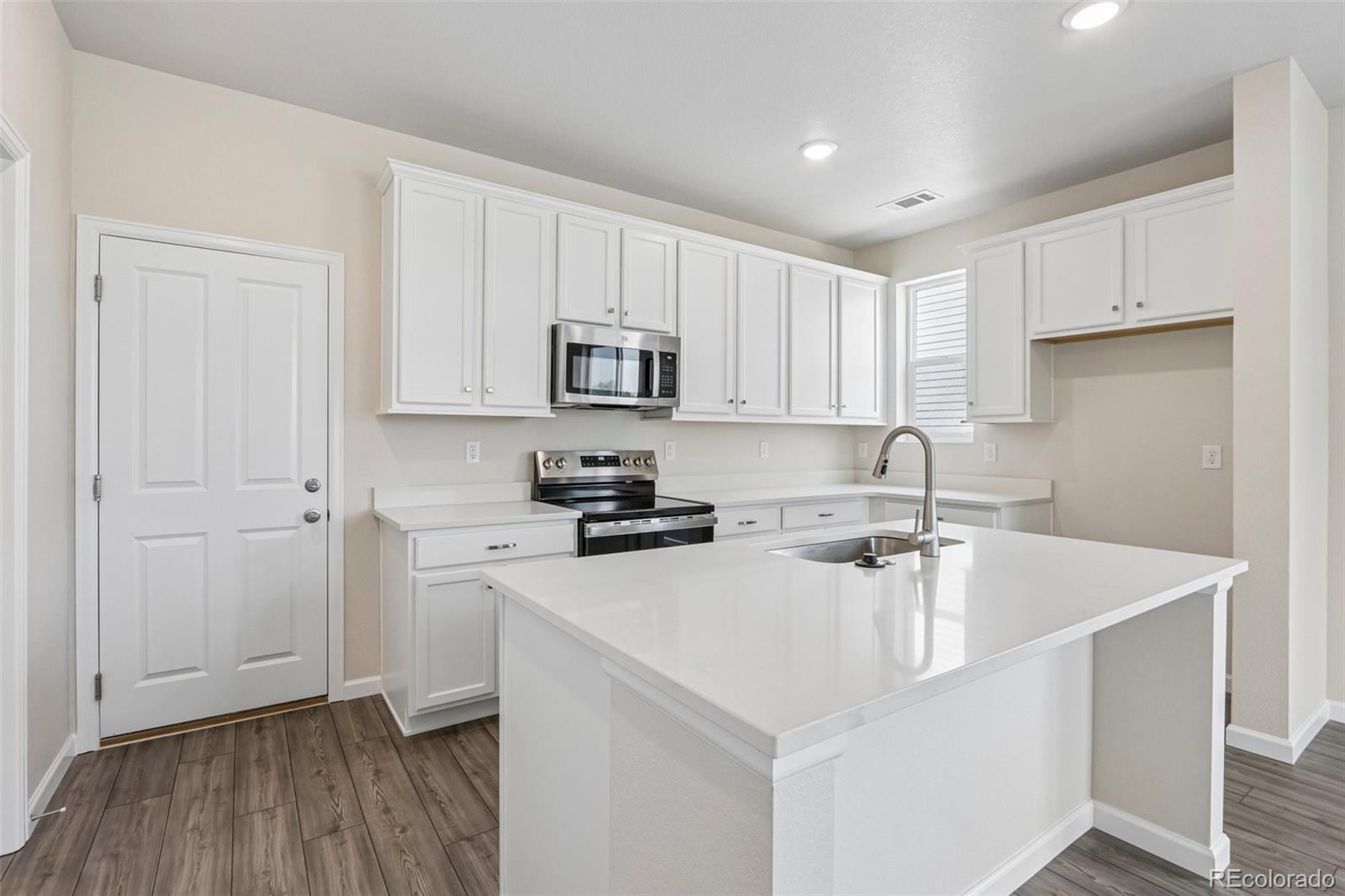 MLS Image #4 for 1486  coral place,longmont, Colorado