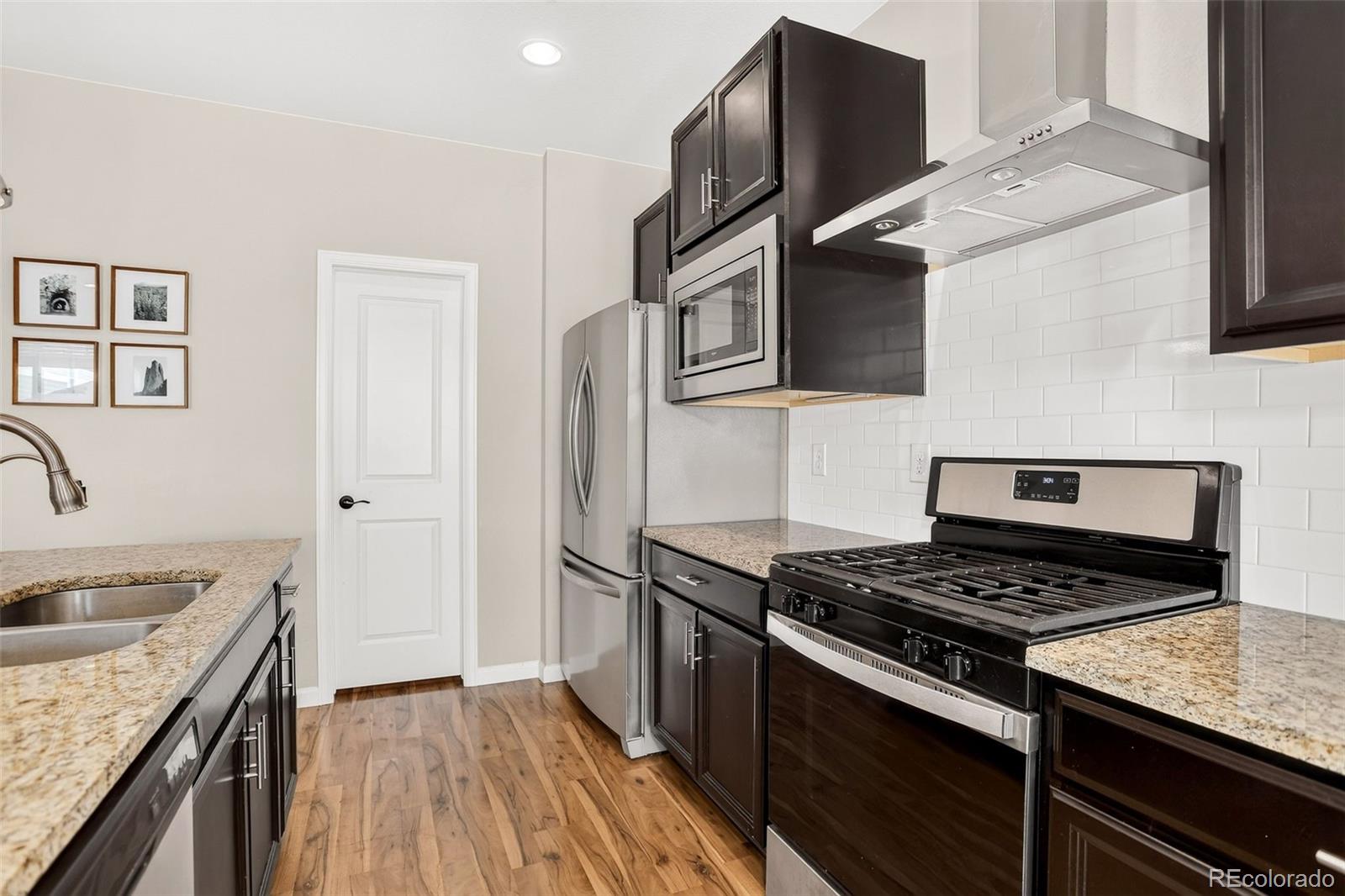 MLS Image #14 for 26967 e maple avenue,aurora, Colorado