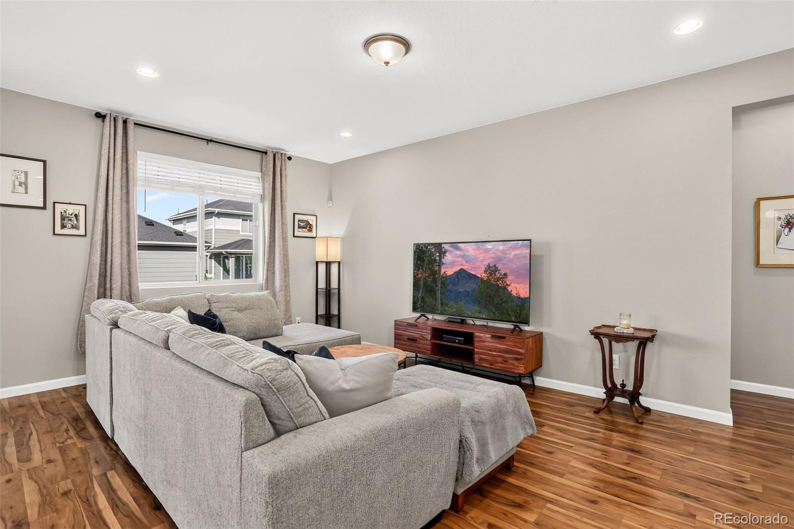 MLS Image #8 for 26967 e maple avenue,aurora, Colorado