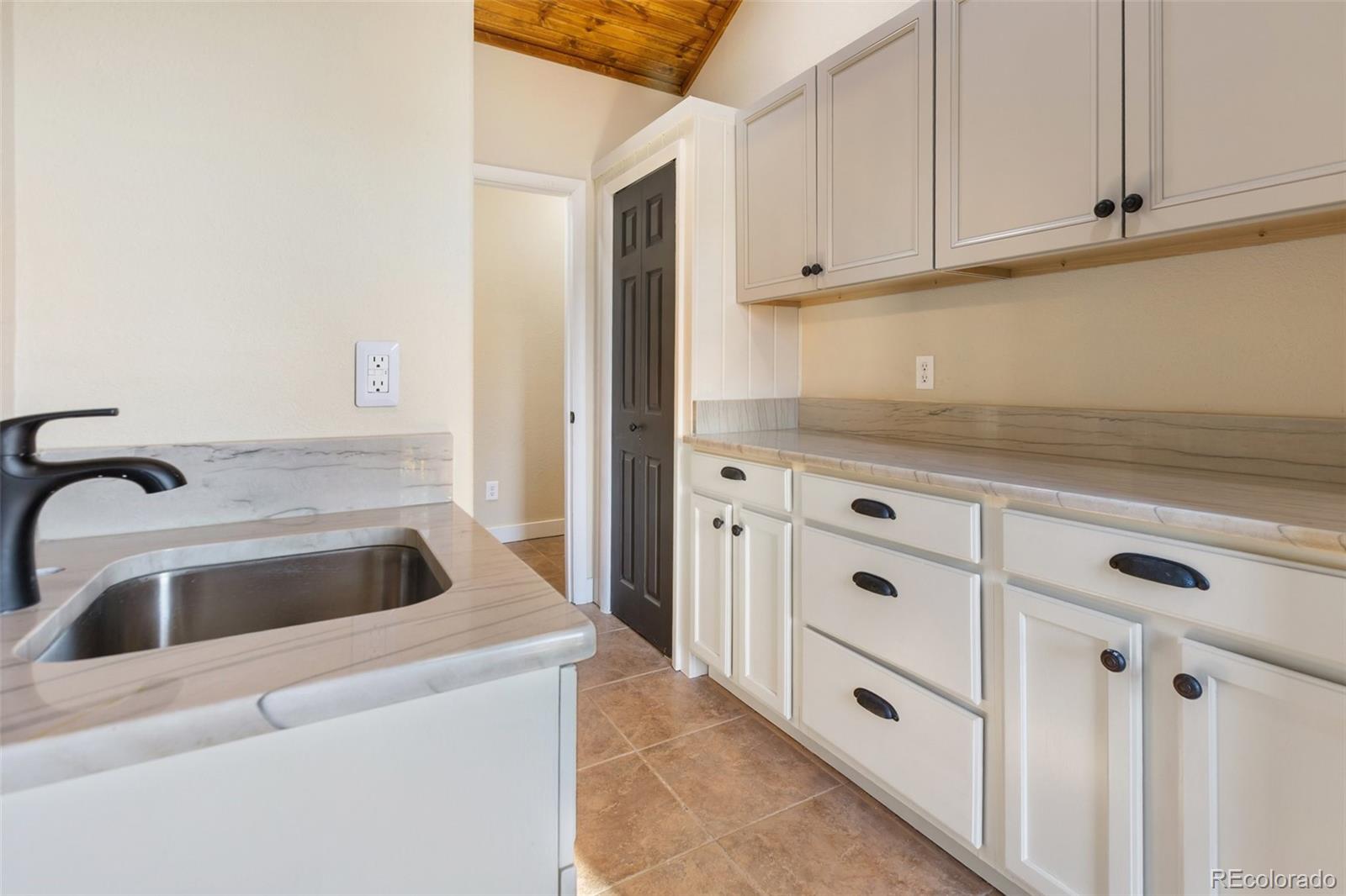 MLS Image #17 for 396  mohawk heights,divide, Colorado