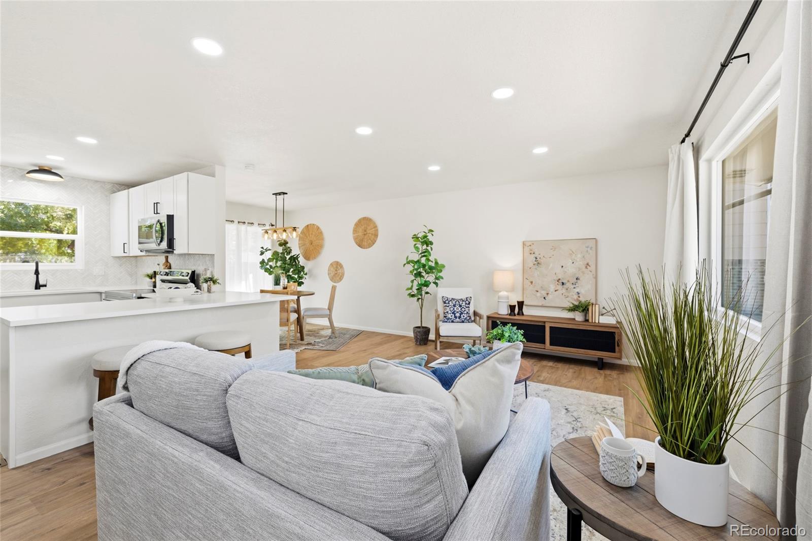 MLS Image #2 for 1314 s judson street,longmont, Colorado