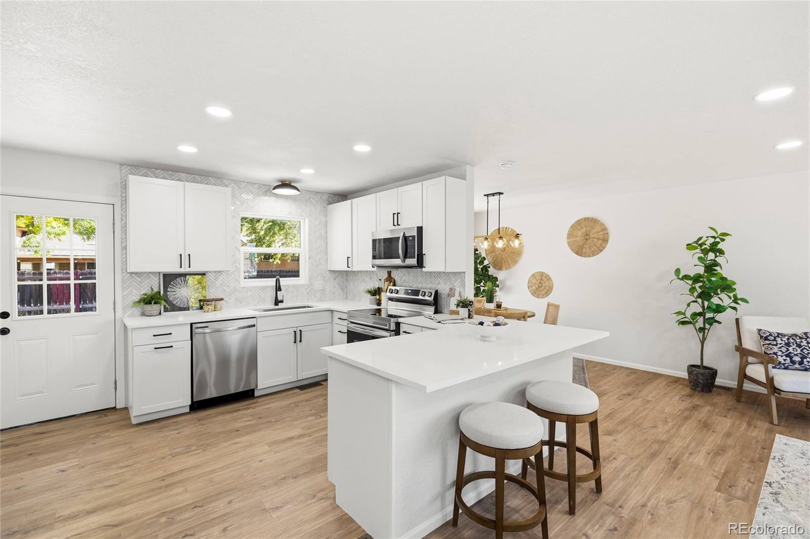 MLS Image #6 for 1314 s judson street,longmont, Colorado