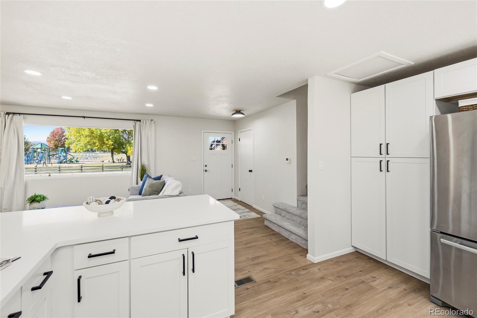 MLS Image #8 for 1314 s judson street,longmont, Colorado