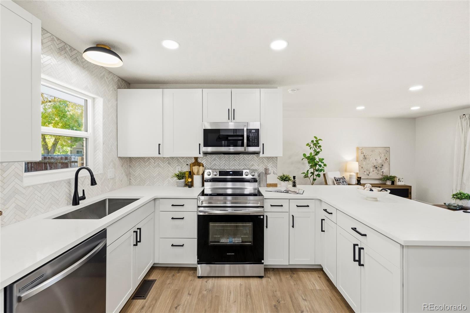 MLS Image #9 for 1314 s judson street,longmont, Colorado