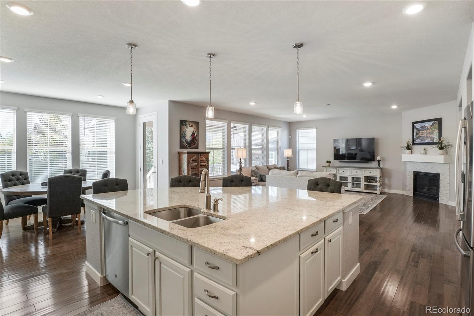 MLS Image #11 for 8159  superior circle,littleton, Colorado
