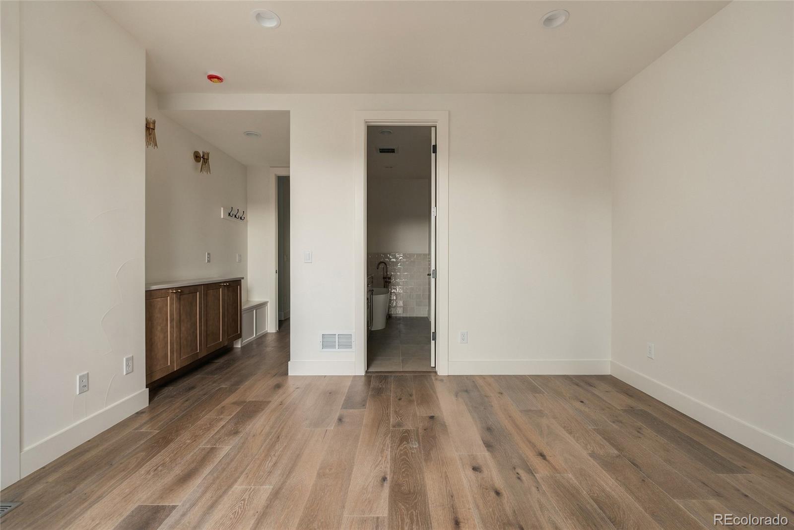 MLS Image #13 for 4502  stuart street,denver, Colorado
