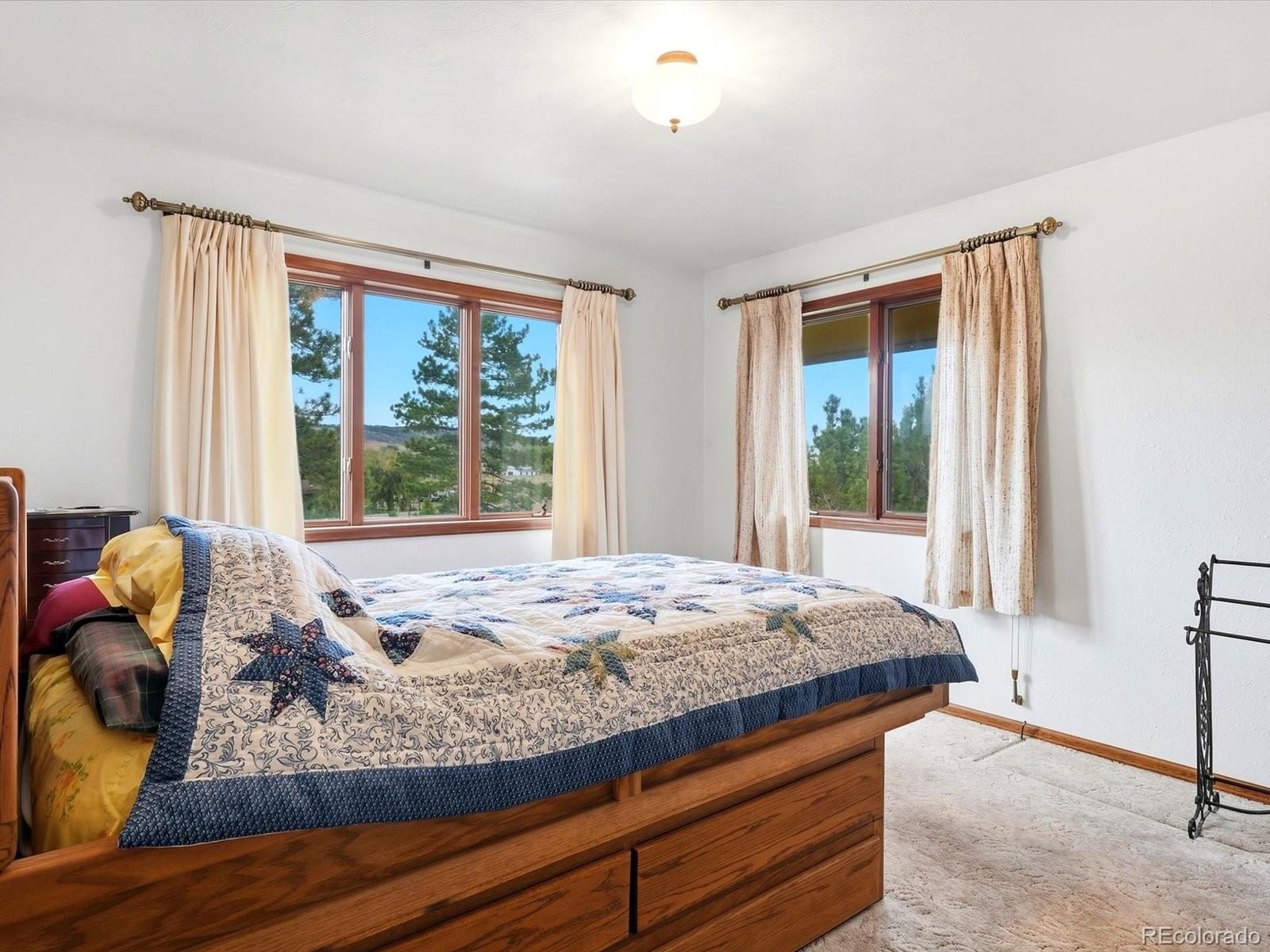 MLS Image #11 for 2212  blue mountain avenue,berthoud, Colorado
