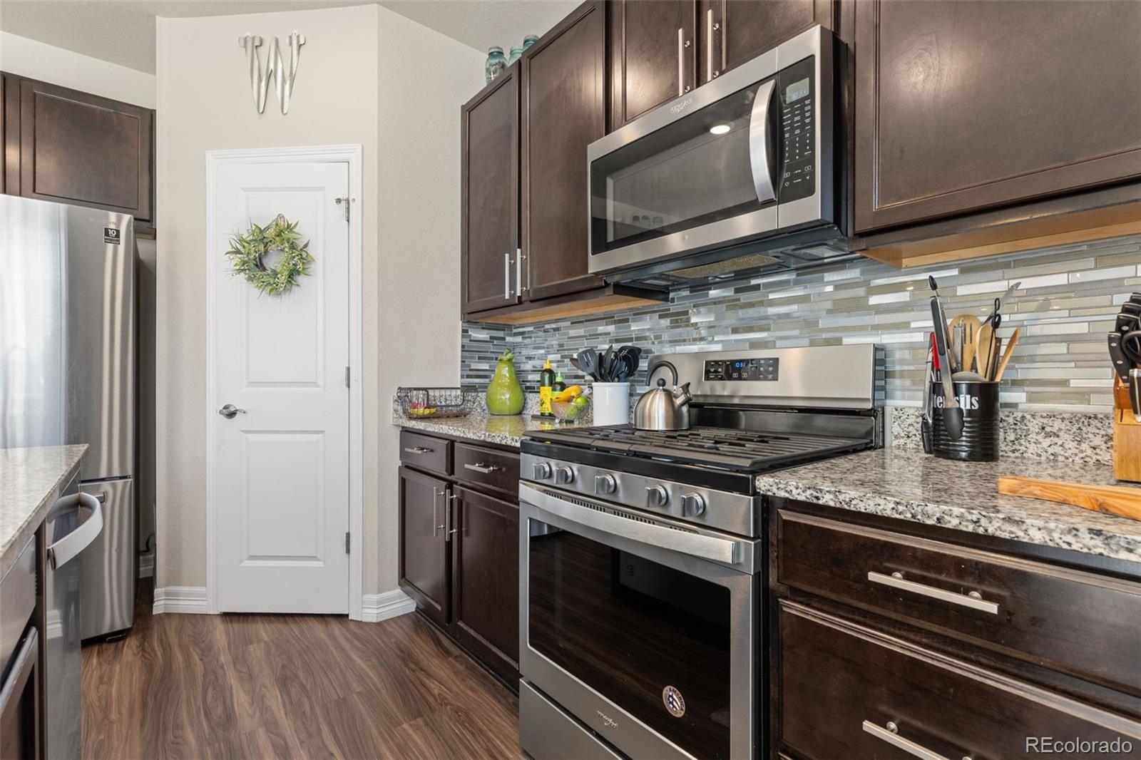 MLS Image #10 for 26808 e 1st place,aurora, Colorado