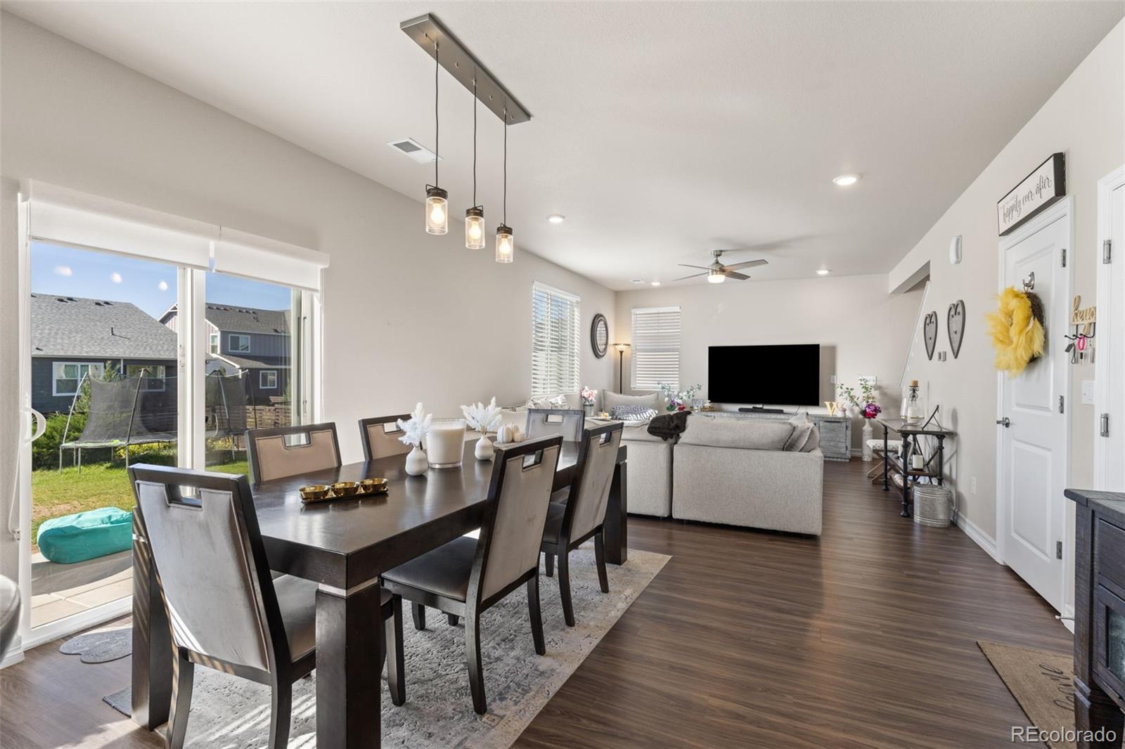 MLS Image #11 for 26808 e 1st place,aurora, Colorado