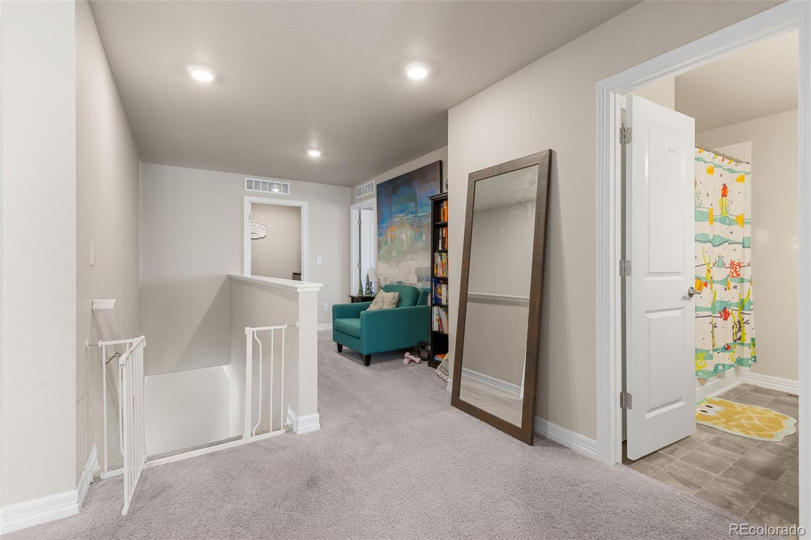 MLS Image #15 for 26808 e 1st place,aurora, Colorado
