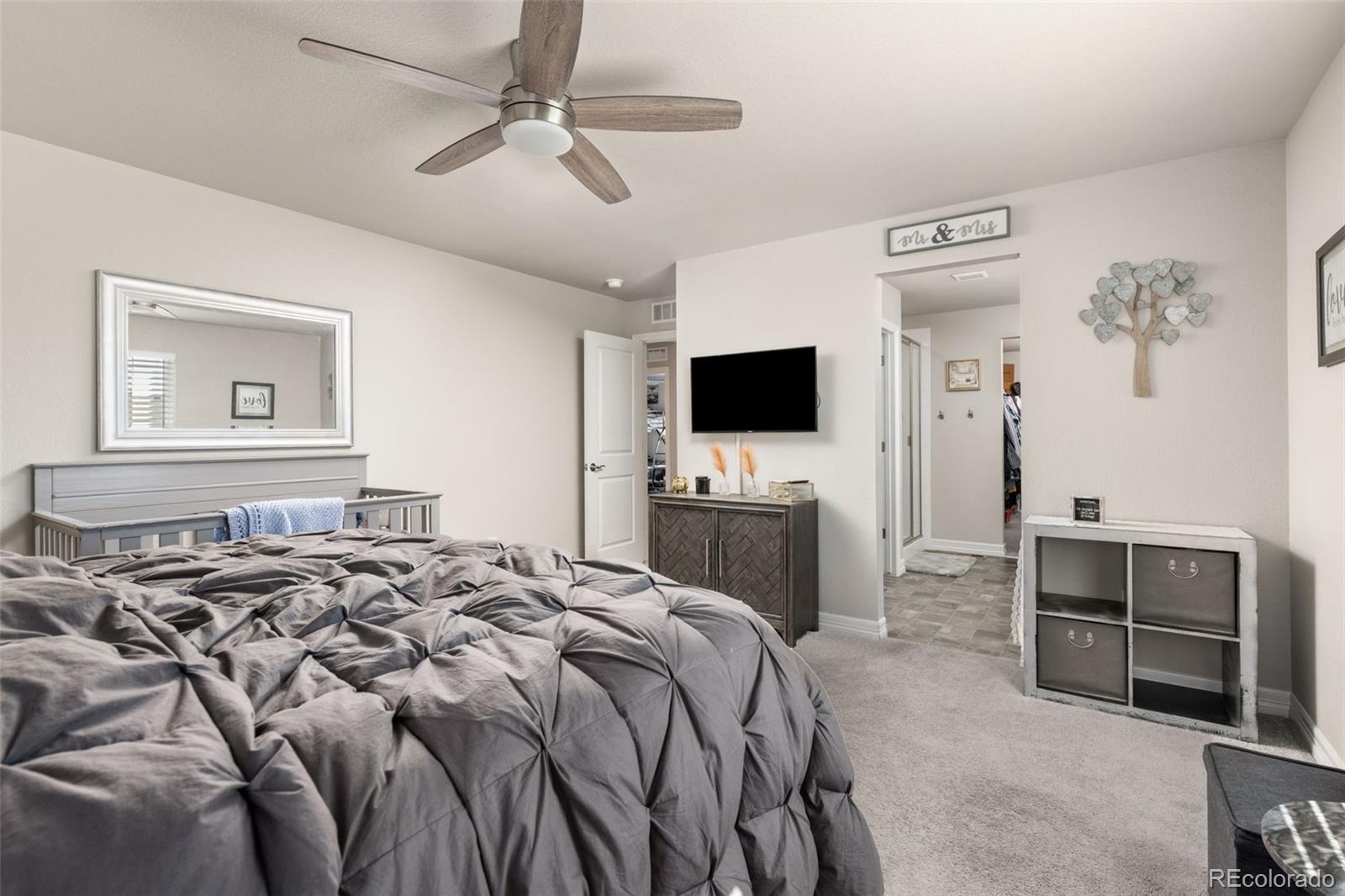 MLS Image #17 for 26808 e 1st place,aurora, Colorado