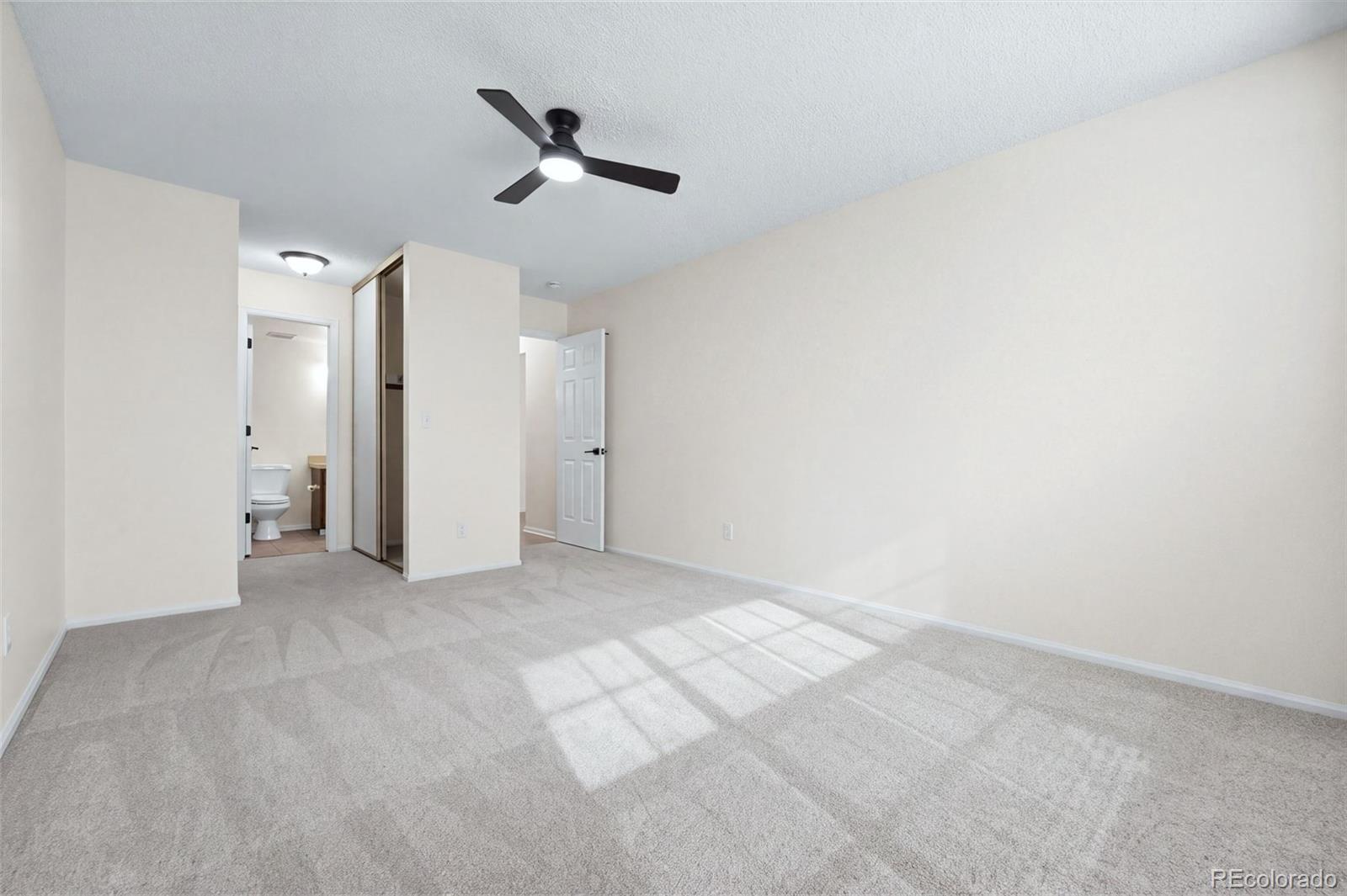 MLS Image #12 for 12534 e pacific circle,aurora, Colorado