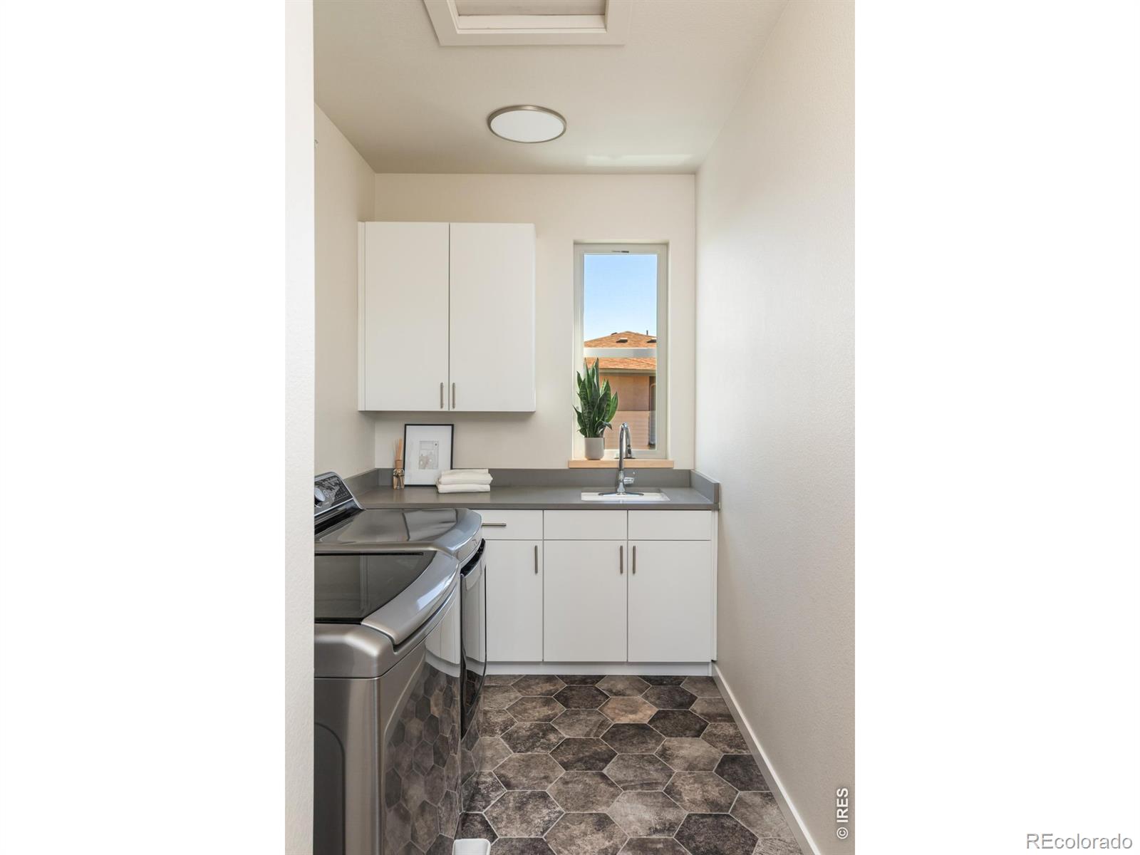 MLS Image #27 for 1940  lakespur lane,louisville, Colorado