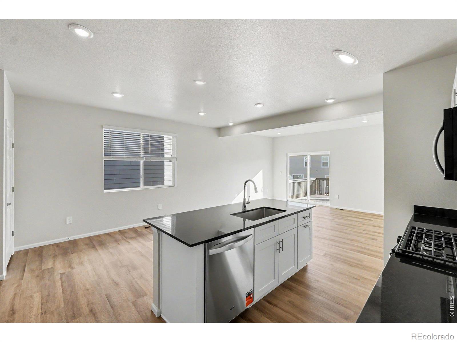 MLS Image #20 for 534  98th avenue,greeley, Colorado