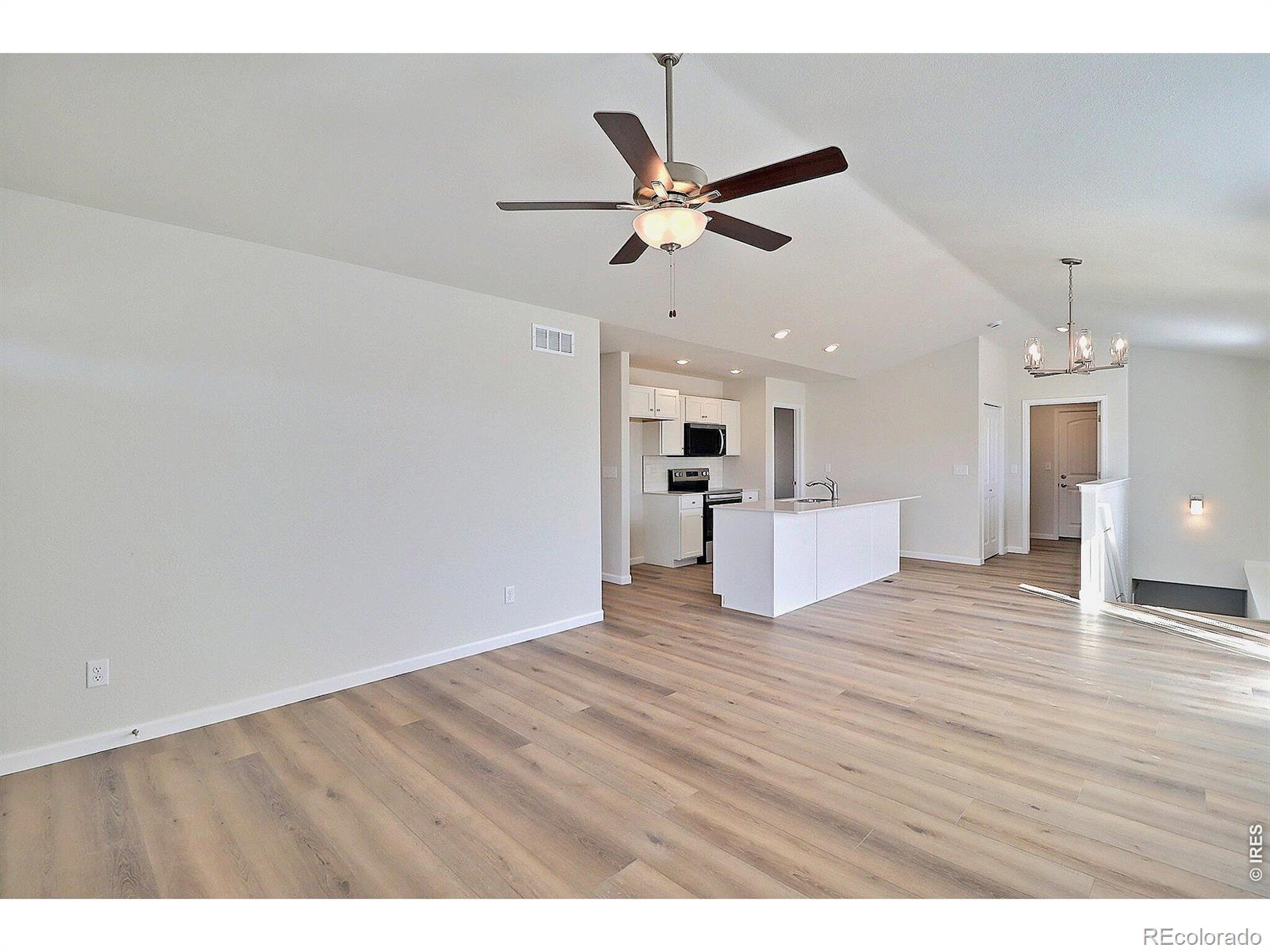 MLS Image #7 for 4332  rockcress road,evans, Colorado