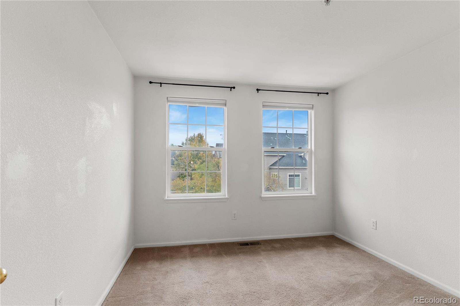 MLS Image #12 for 9468 e florida avenue,denver, Colorado